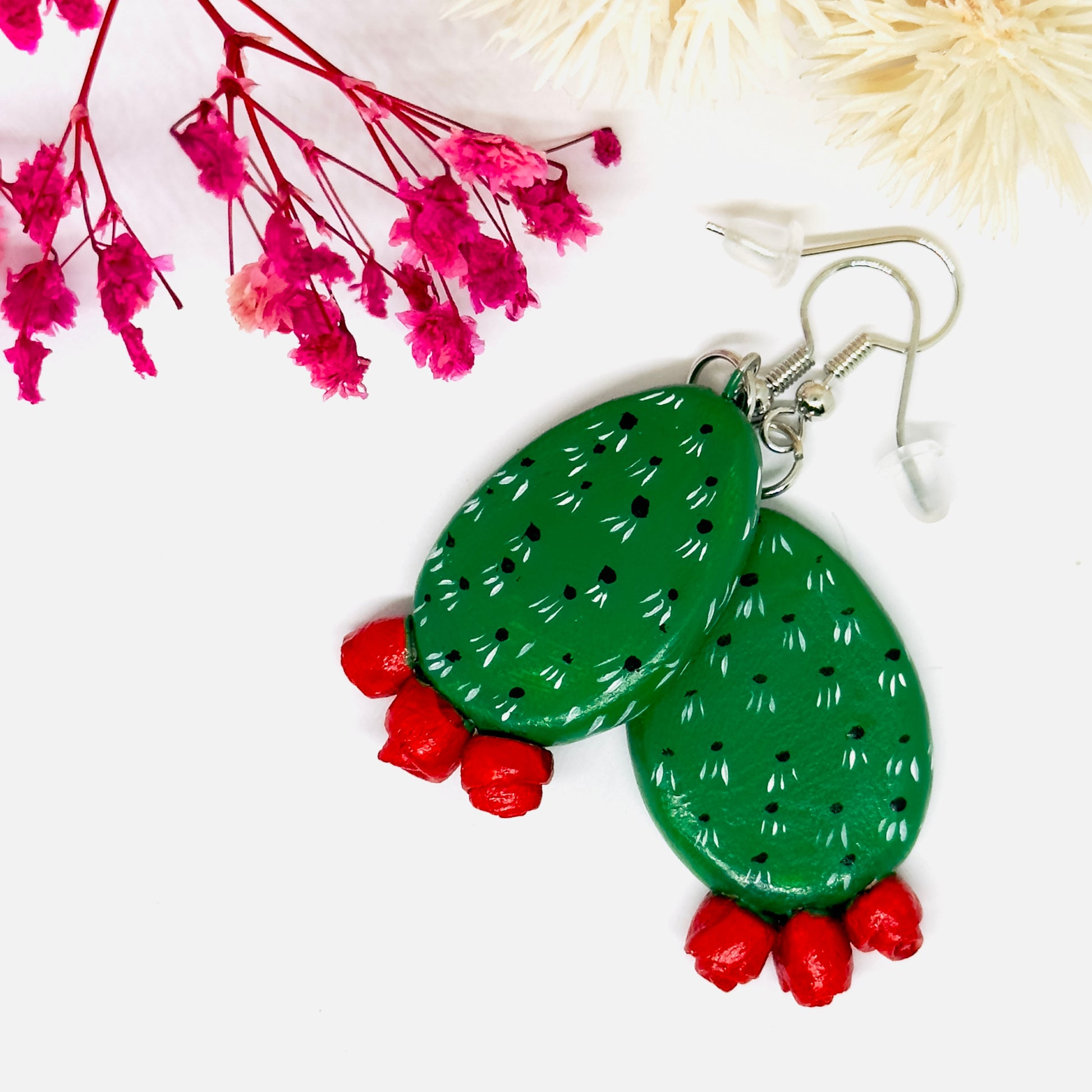 Clay cactus earrings handprinted by Mexican artisans with red cactus flowers for Mexicanias, claywelry, fridalovers, fridamaniacs, and Frida fans. Women girl gift idea.