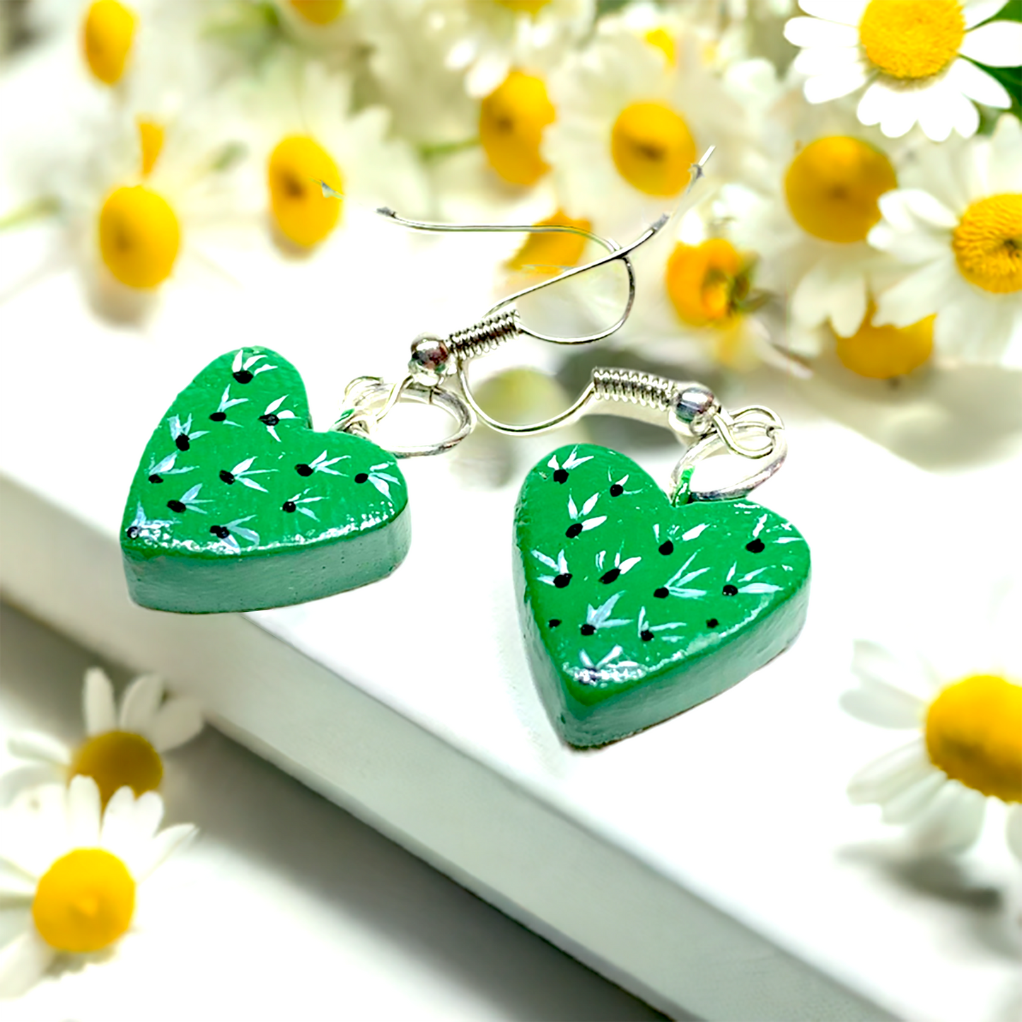 Clay cactus heart earrings. Hand painted and handmade drop and dangle heart earrings. Mexican earrings. Mexican clay jewelry for girls and women.