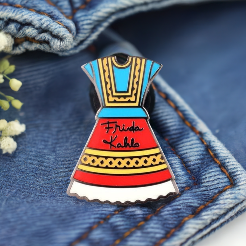 Frida Kahlo Dress Enamel Pin. Frida fnas gift. Fridamaniacs. Fridalovers. Fridamania