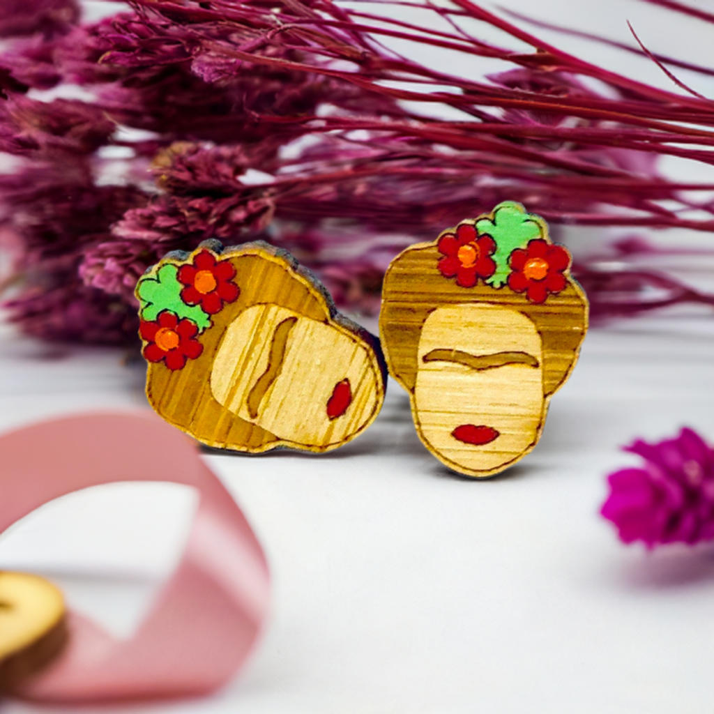Floral Mini Bamboo Frida Kahlo inspired handpainted bamboo stud earrings with red flowers, green leaves, iconic eyebrows, and red lips for fridamaniacs, fridalovers, fridamania, frida fans girls. Cool gift idea. Mexican earrings. Mexican jewelry. Cute and original women jewelry accessories.