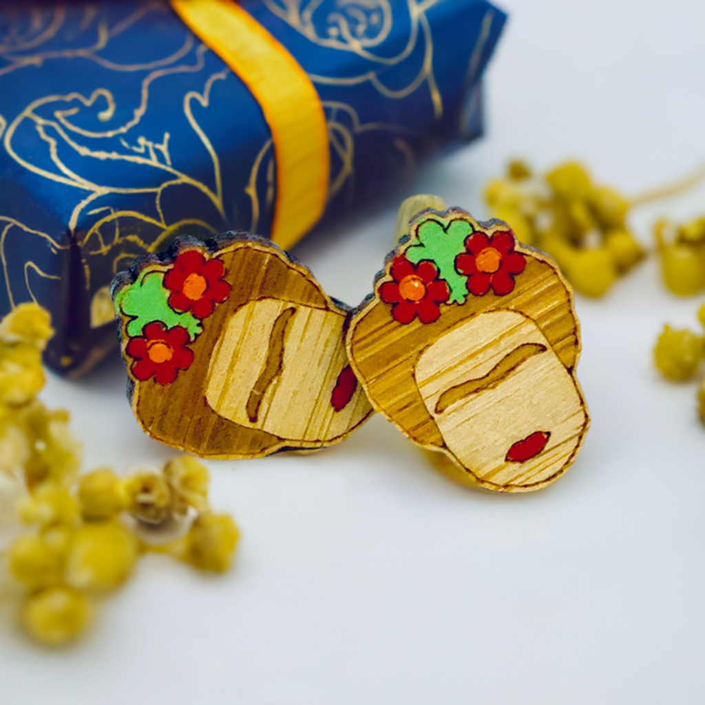 Frida Kahlo mini bamboo stud earrings for girls by fridamaniacs, fridalovers, fridamania, Mexican earrings, Mexican jewelry. Hand painted wooden earrings.