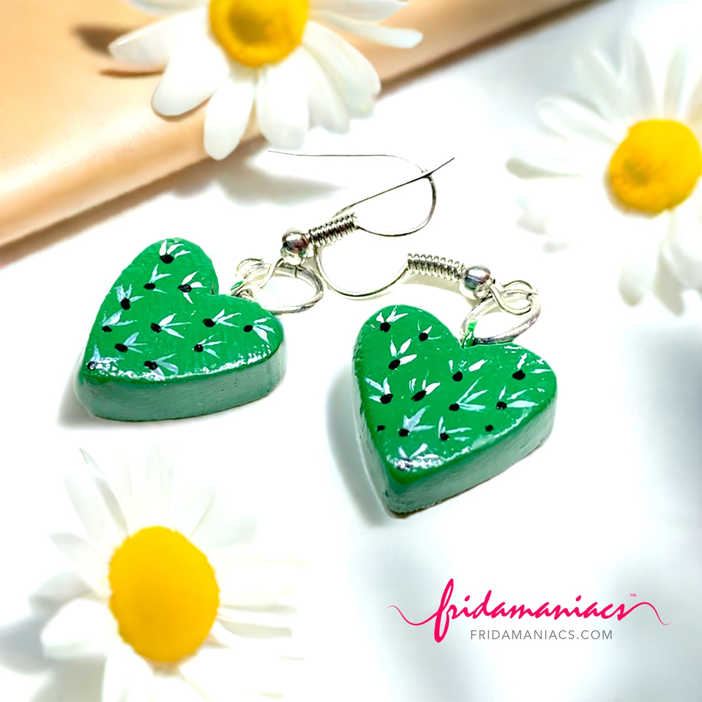 Clay cactus heart earrings. Hand painted and handmade drop and dangle heart earrings. Mexican earrings. Mexican clay jewelry for girls and women.