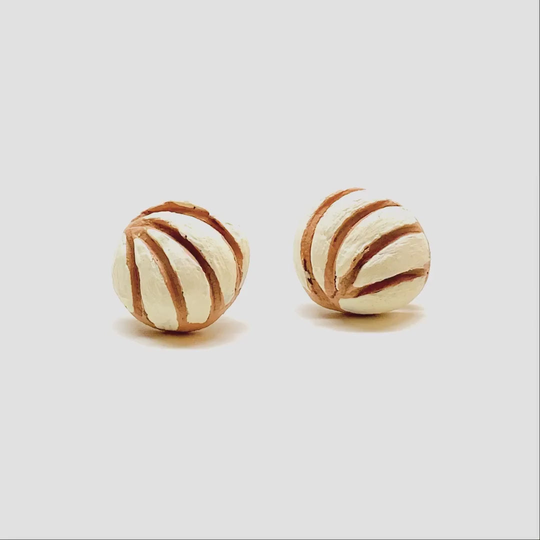 Exquisite Vanilla Concha Stud Earrings Clay Jewelry Mexico Folk ArtWear Girls & Women Fashion Birhtday Gift Idea Conchitas Trendy Claywelry