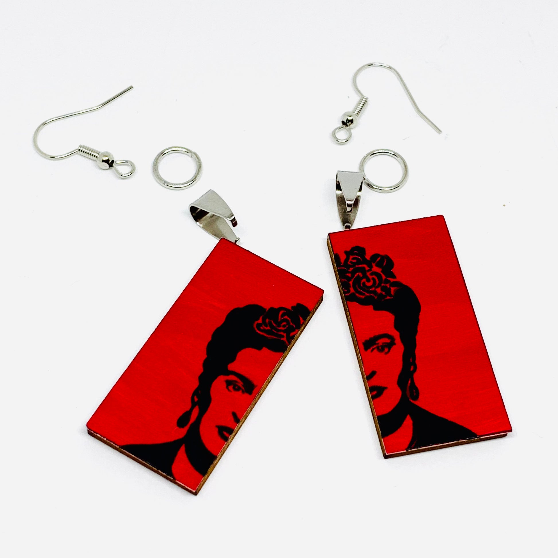Frida Kahlo inspired earrings made of wood and hand painted. Stencil style art to wear. Red and Black. Trendy women and girls fashion. Mexican jewelry