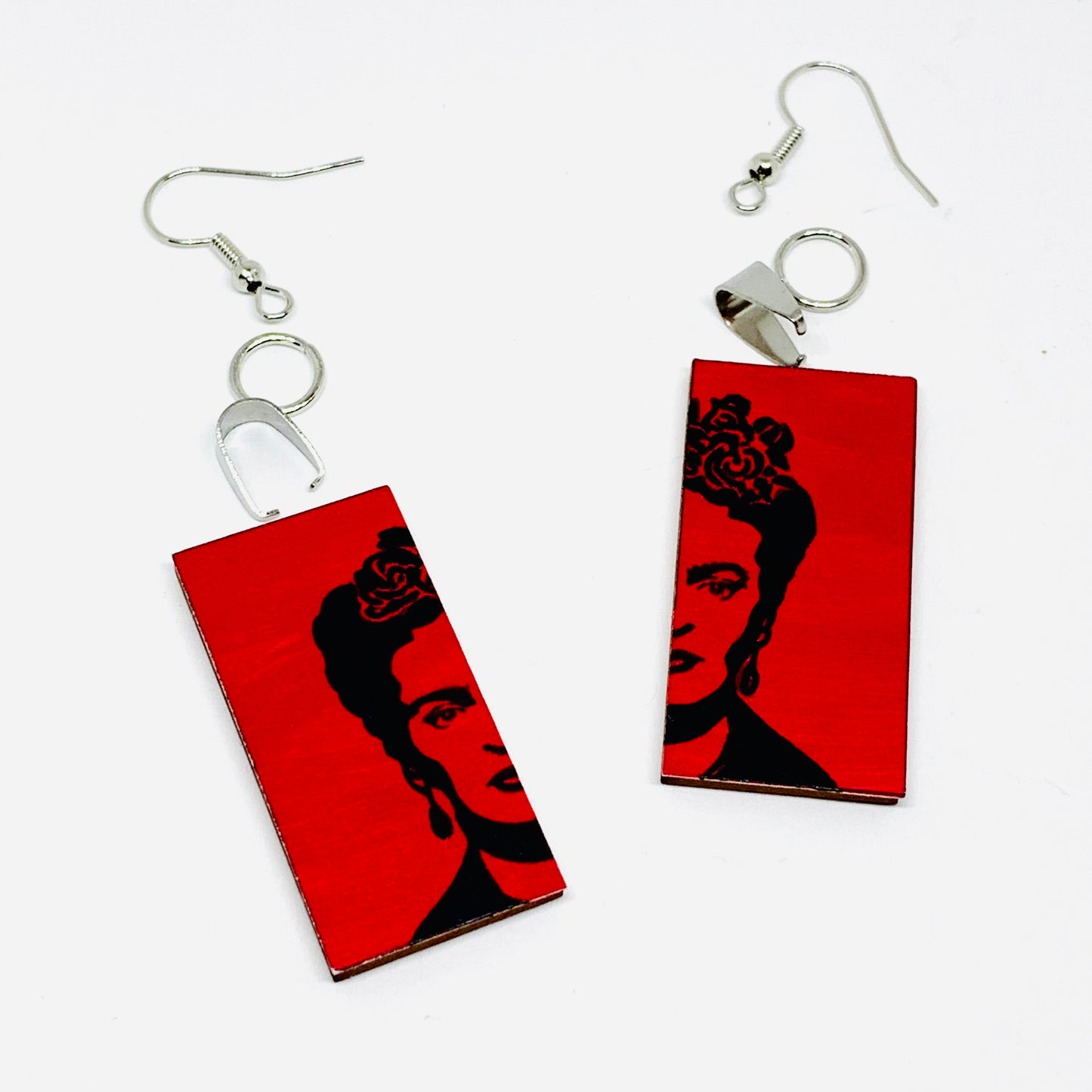 Frida Kahlo inspired earrings made of wood and hand painted. Stencil style art to wear. Red and Black. Trendy women and girls fashion. Mexican jewelry