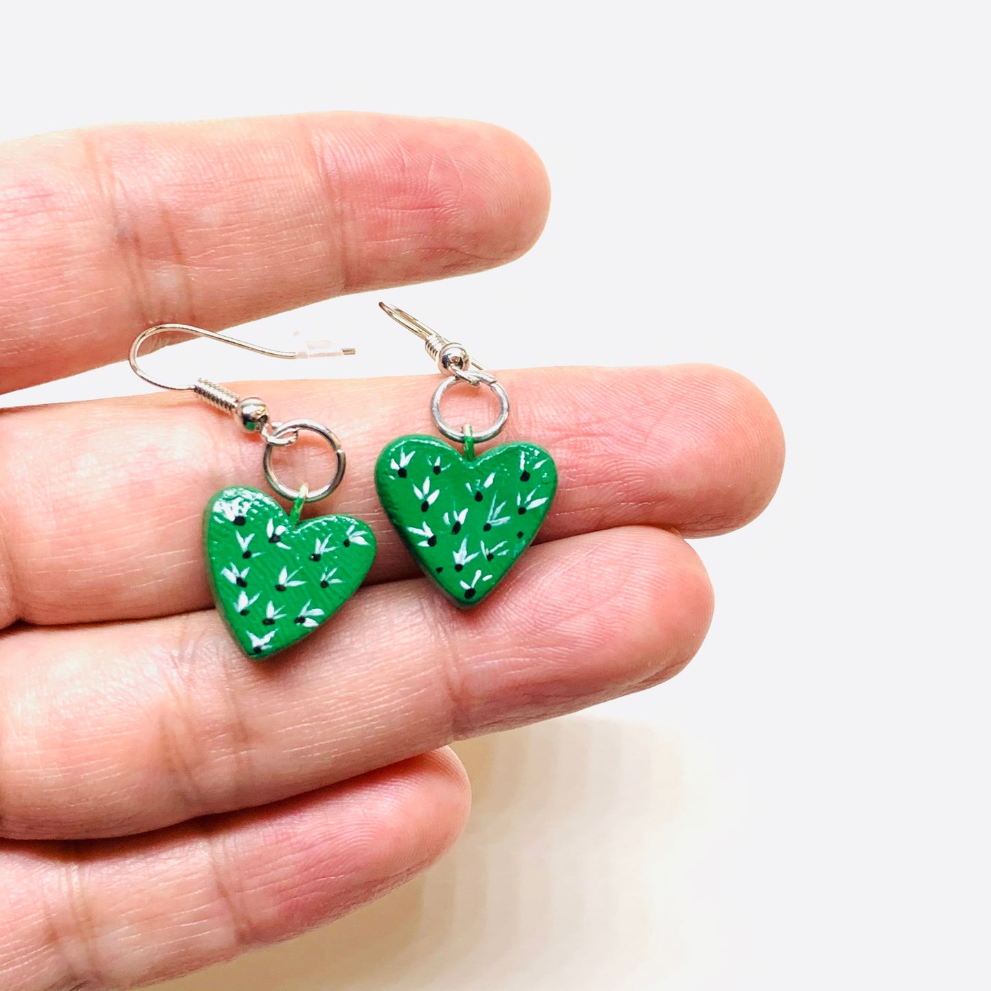 Heart cactus earrings. Mini stud hearty nopal aretes mujer. Drop and dangle pendants. Mexican jewelry made of natural clay. Frida kahlo inspired by Fridamaniacs accessories