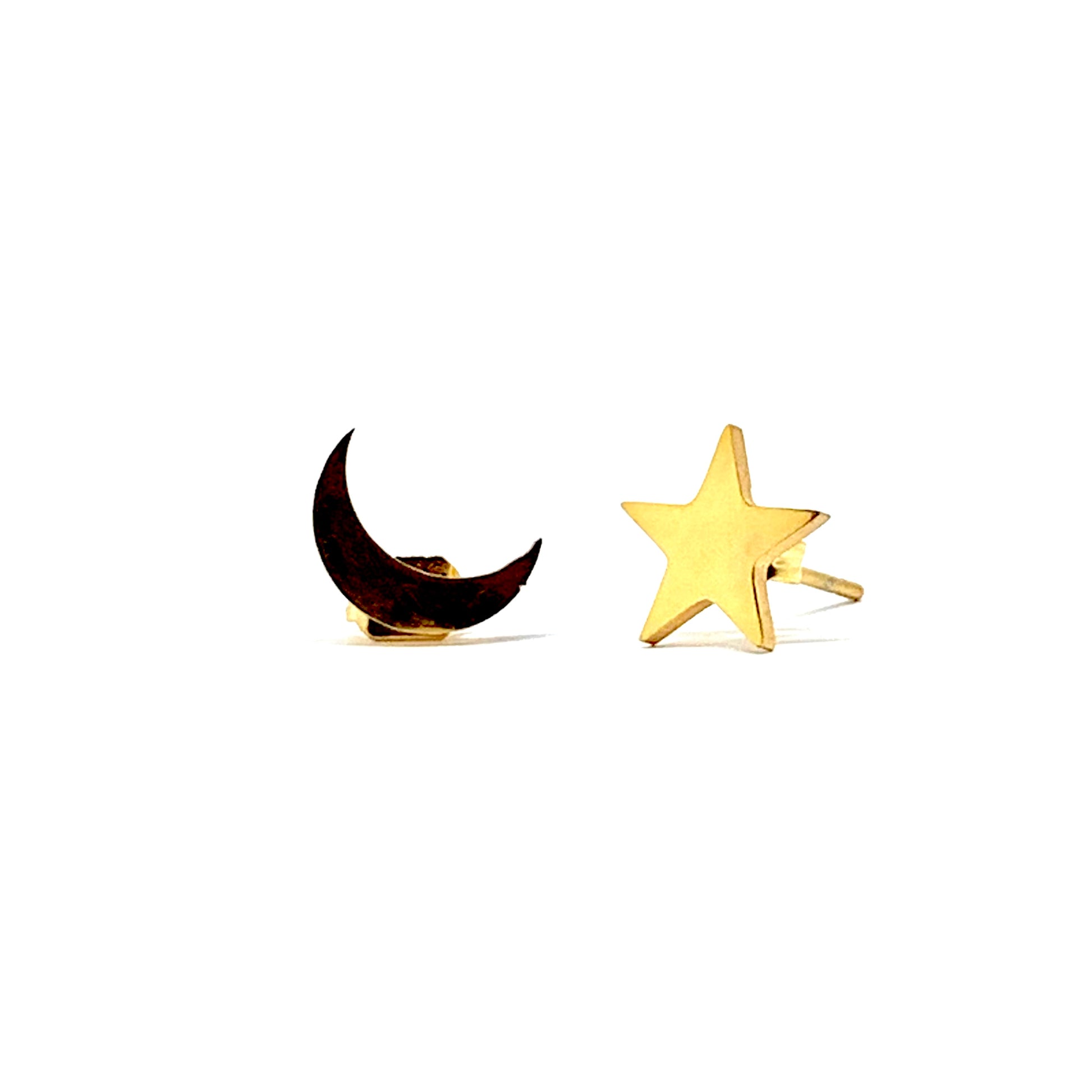 Moon and Star Mini Stud Earrings for women and girls. Summer gift for fridalovers by fridamaniacs. Frida Kahlo jewelry and accessories. Mexican Silver