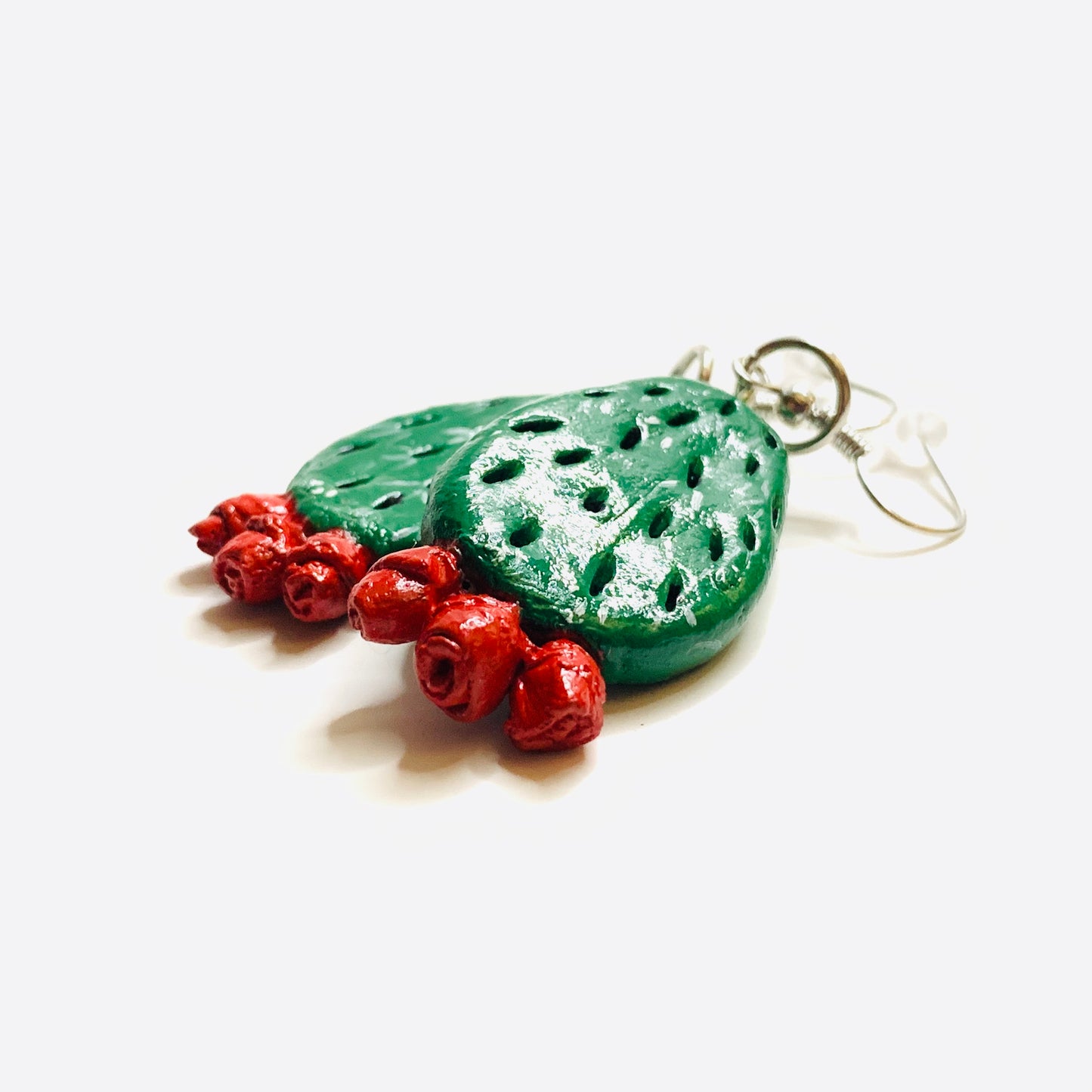 cactus earrings, clay cactus earrings, clay jewelry, mexican jewelry, mexico folk art, nopal aretes, carved handmade jewelry