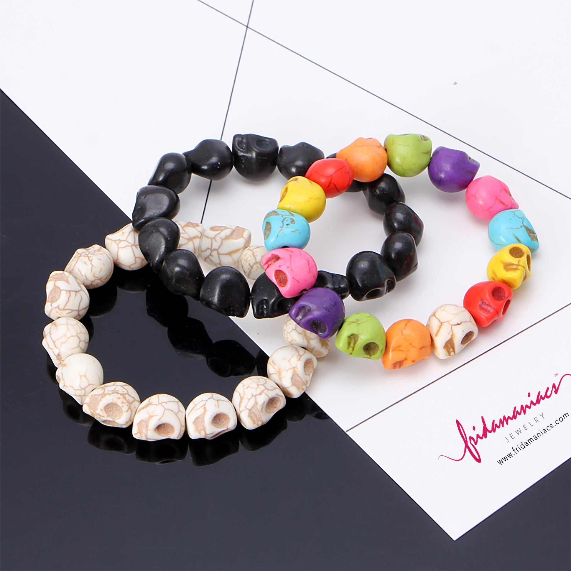 Multicolored natural stone skull beads wristband bracelet set. Mexican Day of the Dead or Dia de los Muertos joyeria brazaletes. Unisex halloween accessories