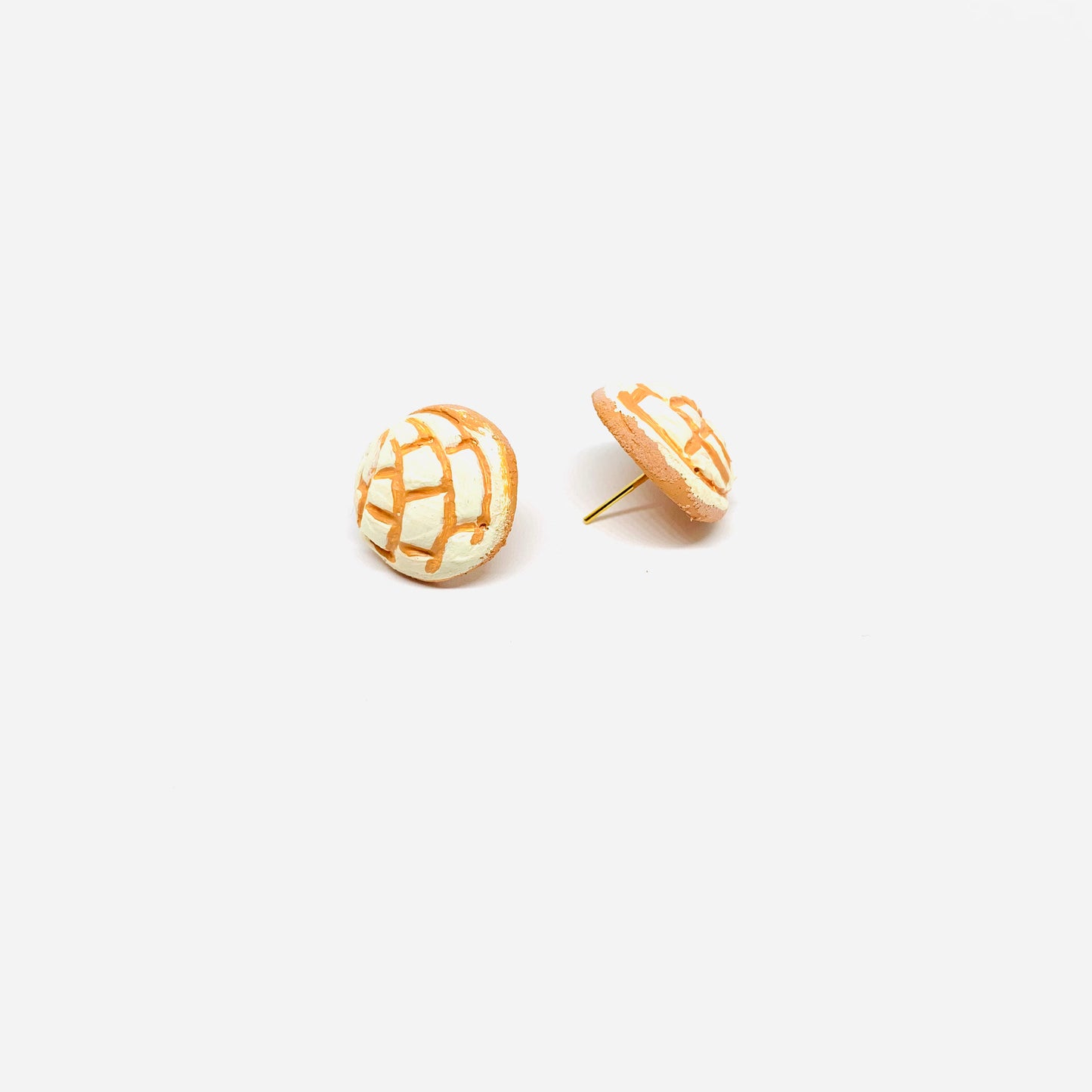 Concha Earrings: White Vanilla Conchitas Clay Earrings. Mexican jewelry. Clay jewelry. Pand Dulce Concha aretes. Concha Clay earrings inspired by Frida Kahlo. Fridamaniacs and Fridalovers Women and Girls gift idea