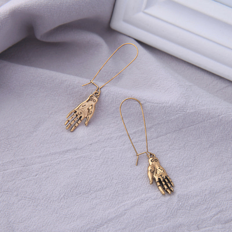 Frida Kahlo hand earrings gold antique rustic mexican jewelry fridamania fridalovers women girls gift idea