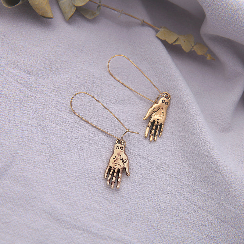 Frida Kahlo hand earrings gold antique rustic mexican jewelry fridamania fridalovers women girls gift idea