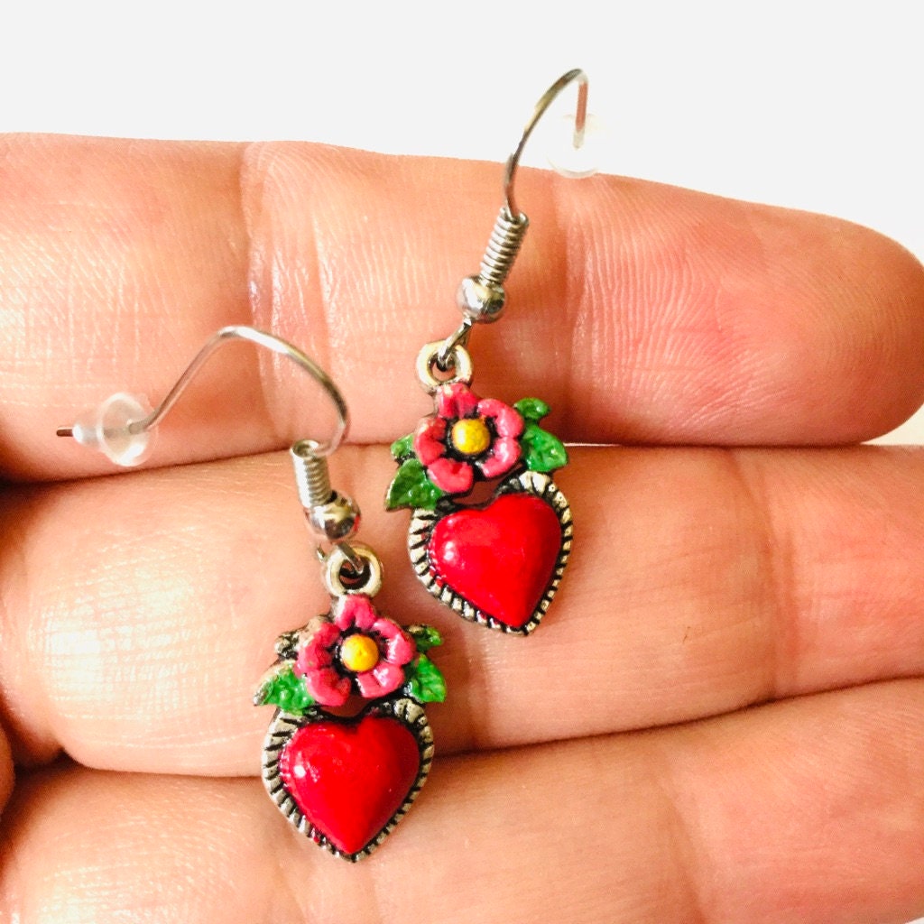 Frida Earrings, Heart Earrings, Hand Painted Heart Earrings, Silver HandPainted Heart Earrings, Mexican Jewelry, Corazon Aretes, Heart Charm
