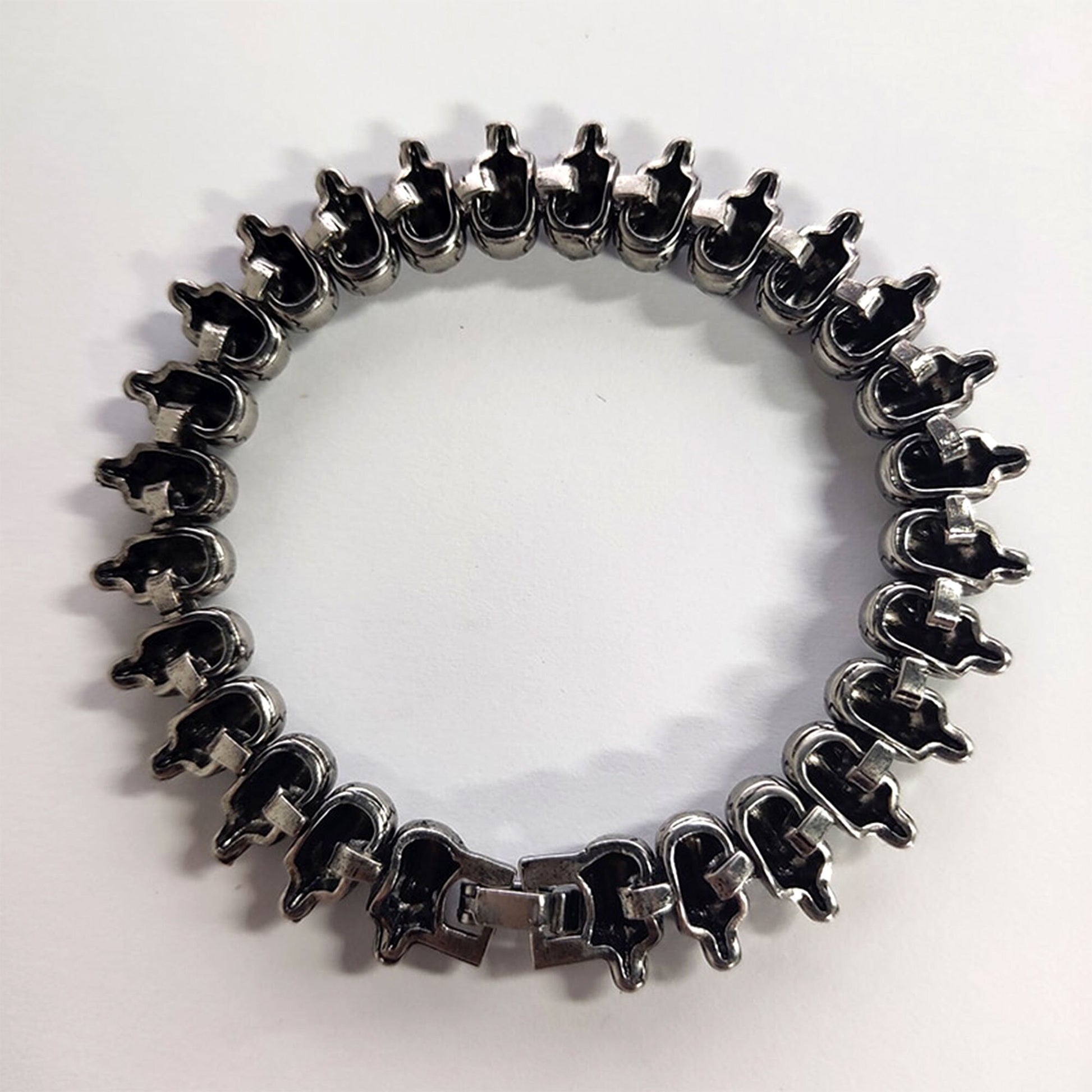 Men's Skull Metallic Bracelet, Skeleton Wristband Bracelet, Silver Skull Bracelet, Skull Men Jewelry, Calaveras Brazalete de Hombre, Calacas