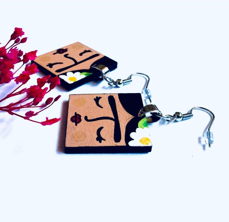Hand Painted Square Wooden Frida Earrings Girl Dangle Drop Earrings Frida Aretes Mexican Jewelry ArtWear Wearable Art Fridalovers Gift Idea