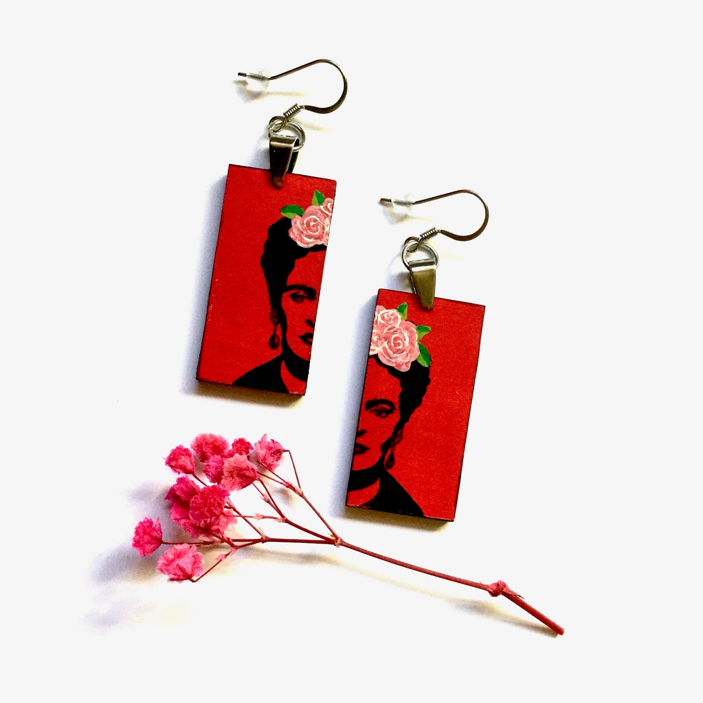 Red Stencil Frida Earrings Artwear Frida Inspired Earrings Hand Painted Wooden Dangle Drop Earrings Mexican Jewelry Fridalovers Wearable Art