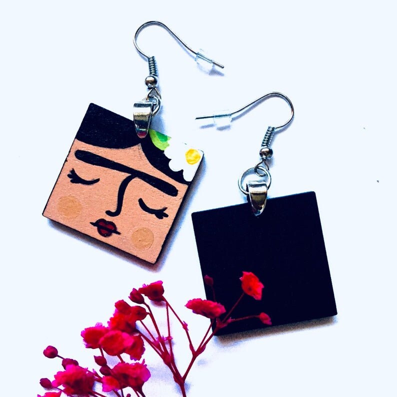Hand Painted Square Wooden Frida Earrings Girl Dangle Drop Earrings Frida Aretes Mexican Jewelry ArtWear Wearable Art Fridalovers Gift Idea