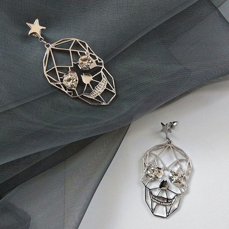 Silver Skull Earrings Hollow Skeleton Fashion Statement Women Swinging Pendant Aretes Calavera de Mujer Color Plata Mexican Inspired Jewelry