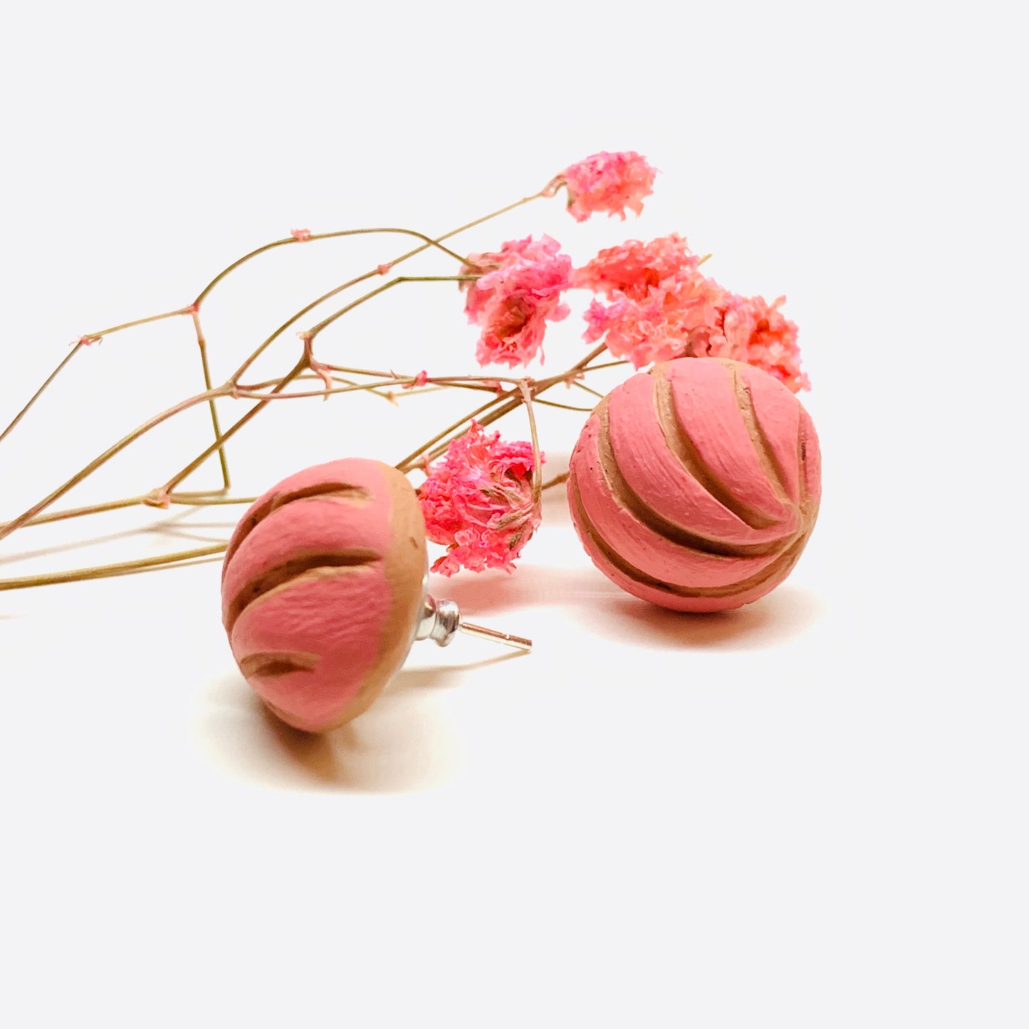 Strawberry Concha Stud Clay Earrings Mexican Pink Conchitas Sweet Bread Food Jewelry Claywelry Pan Dulce Summer Fashion Girls & Women Aretes