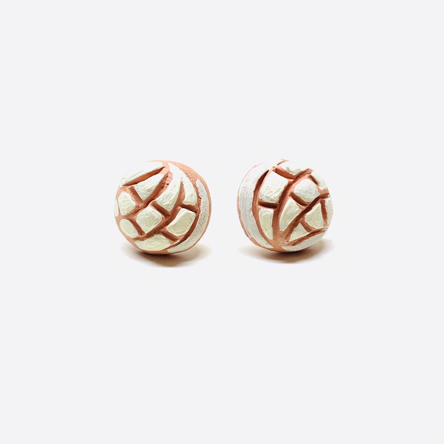 Pretty Mini Stud Concha Earrings Clay Jewelry Mexico Folk Art to Wear Lovingly Crafted Comfy Gift Girls Women Fashion Claywelry Aretes Mujer