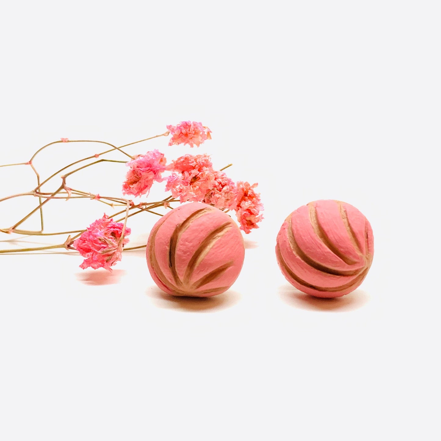 Strawberry Concha Stud Clay Earrings Mexican Pink Conchitas Sweet Bread Food Jewelry Claywelry Pan Dulce Summer Fashion Girls & Women Aretes