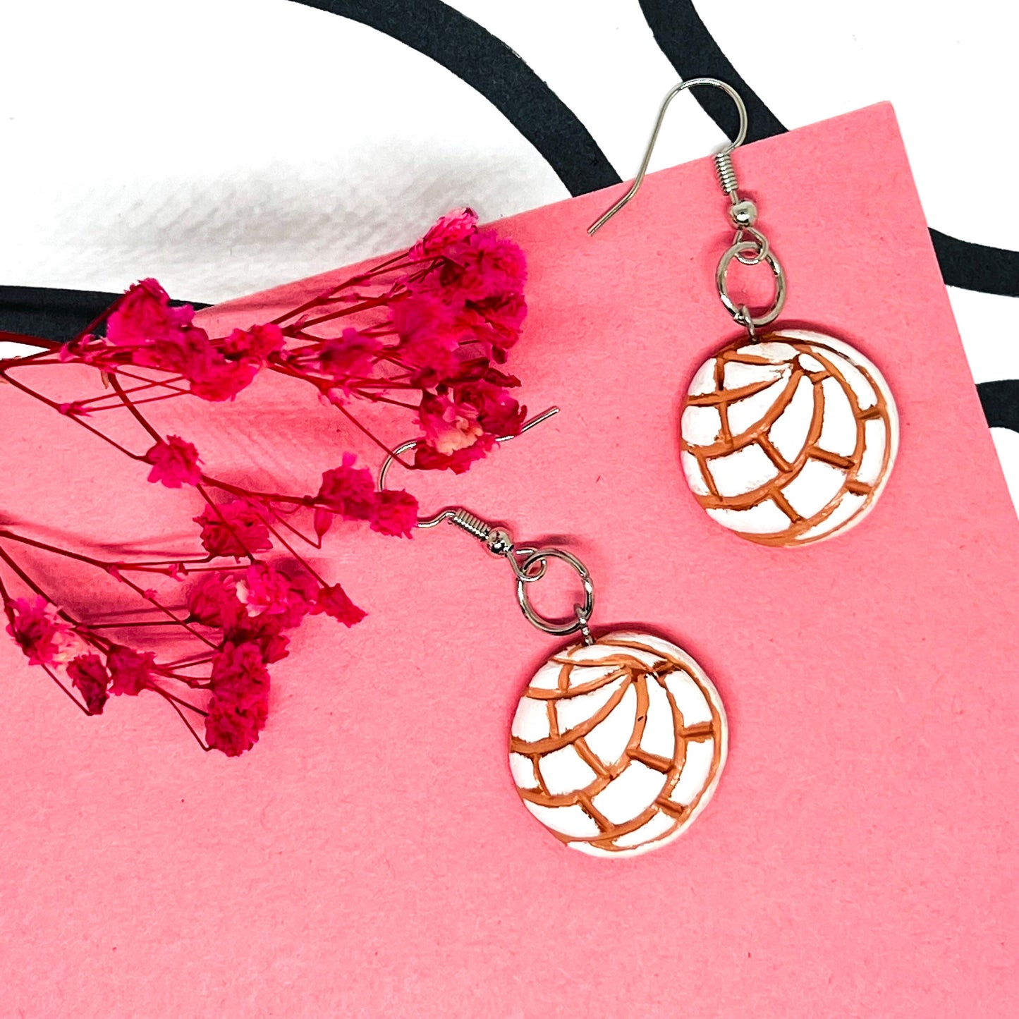 Charming Vanilla Concha Earrings Clay Food Jewelry Mexican Sweet Bread Artisan Mexico Folk Art Pand Dulce Conchitas Hand Painted Gift Girls