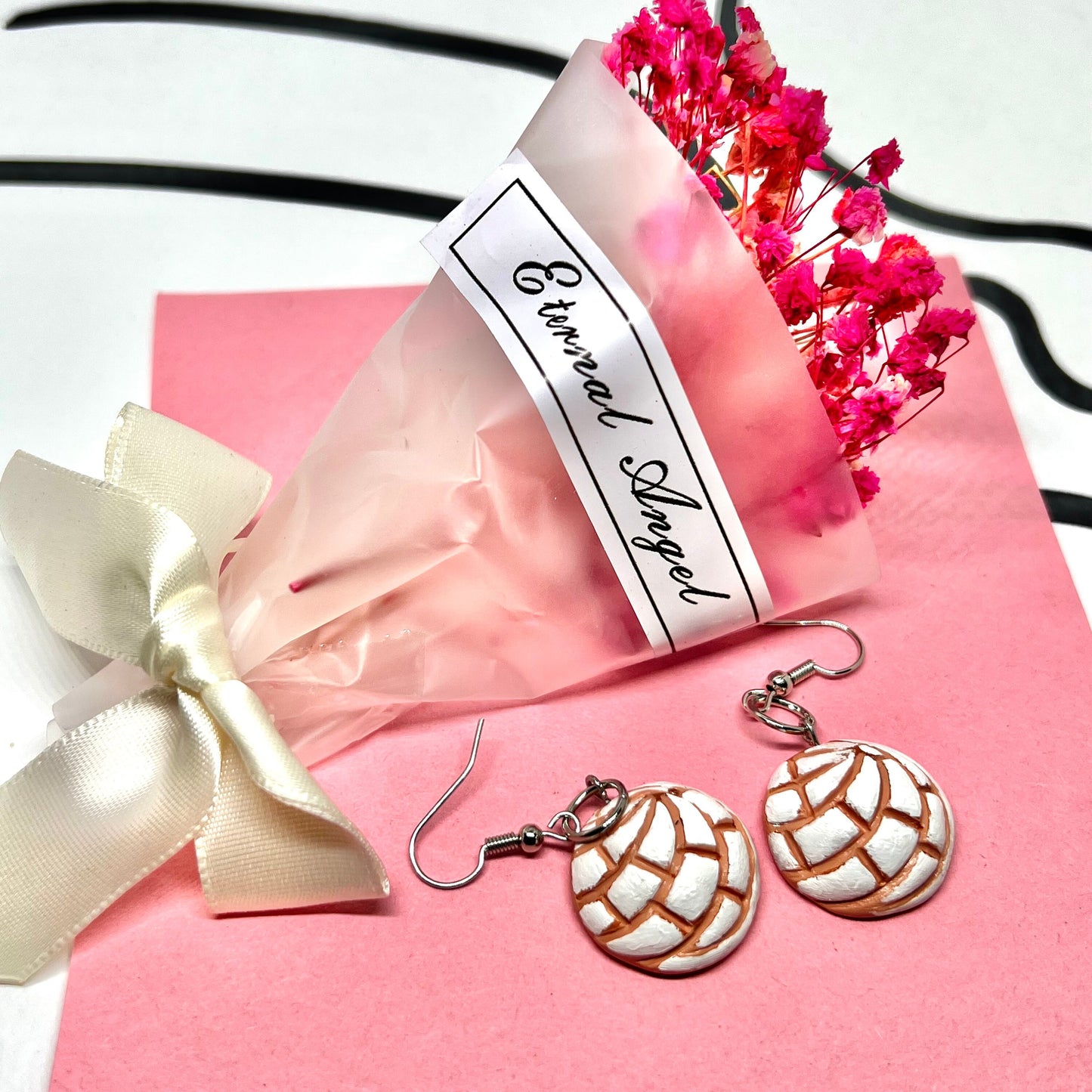 Charming Vanilla Concha Earrings Clay Food Jewelry Mexican Sweet Bread Artisan Mexico Folk Art Pand Dulce Conchitas Hand Painted Gift Girls