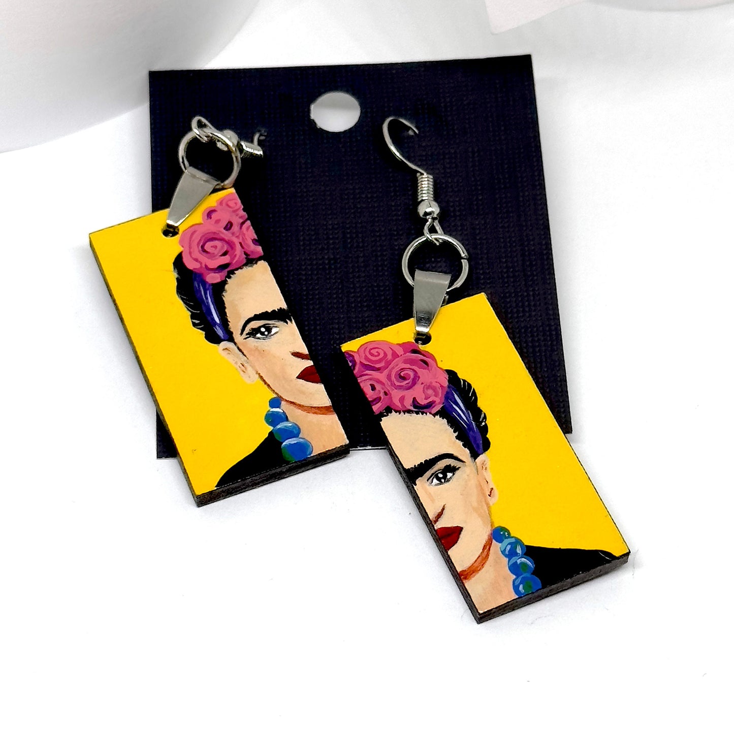 Glamorous Frida Earrings Girls Fashion Artwear Mexico Jewelry Hand Painted Wooden Drop Dangle Earrings Mexican Artist Portrait Aretes Mujer