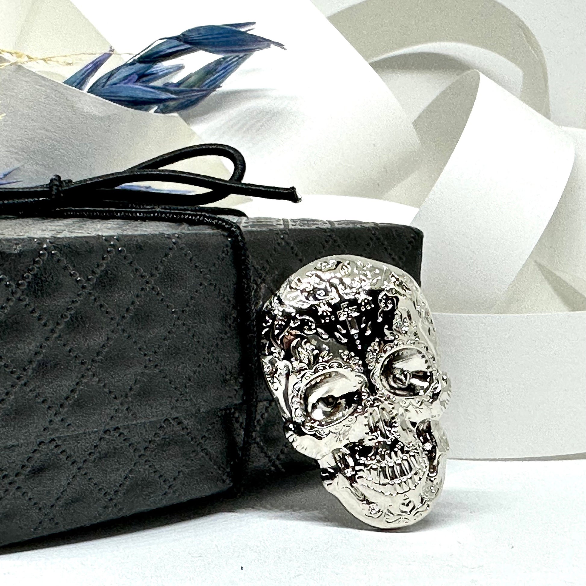 Sparkling Sugar Skull Metallic Pin Unisex Brooch Mexican Day of the Dead Jewelry Silver Chrome Artfully Carved Skull Fashion Accessory Punk