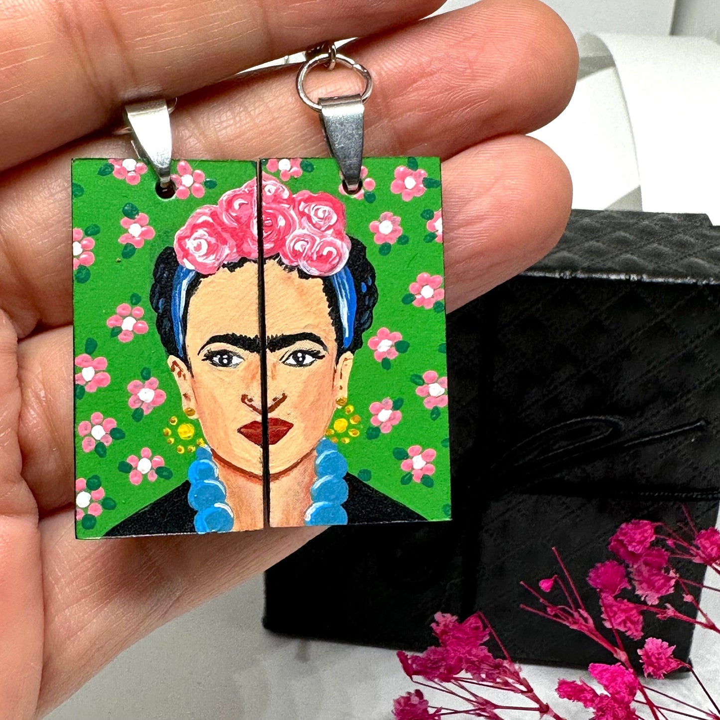 Green Frida Earrings Frida Inspired Dangle Drop Earrings Frida Artwear Jewelry Accessories Hand Painted Wooden Earrings Mexican Jewelry Art