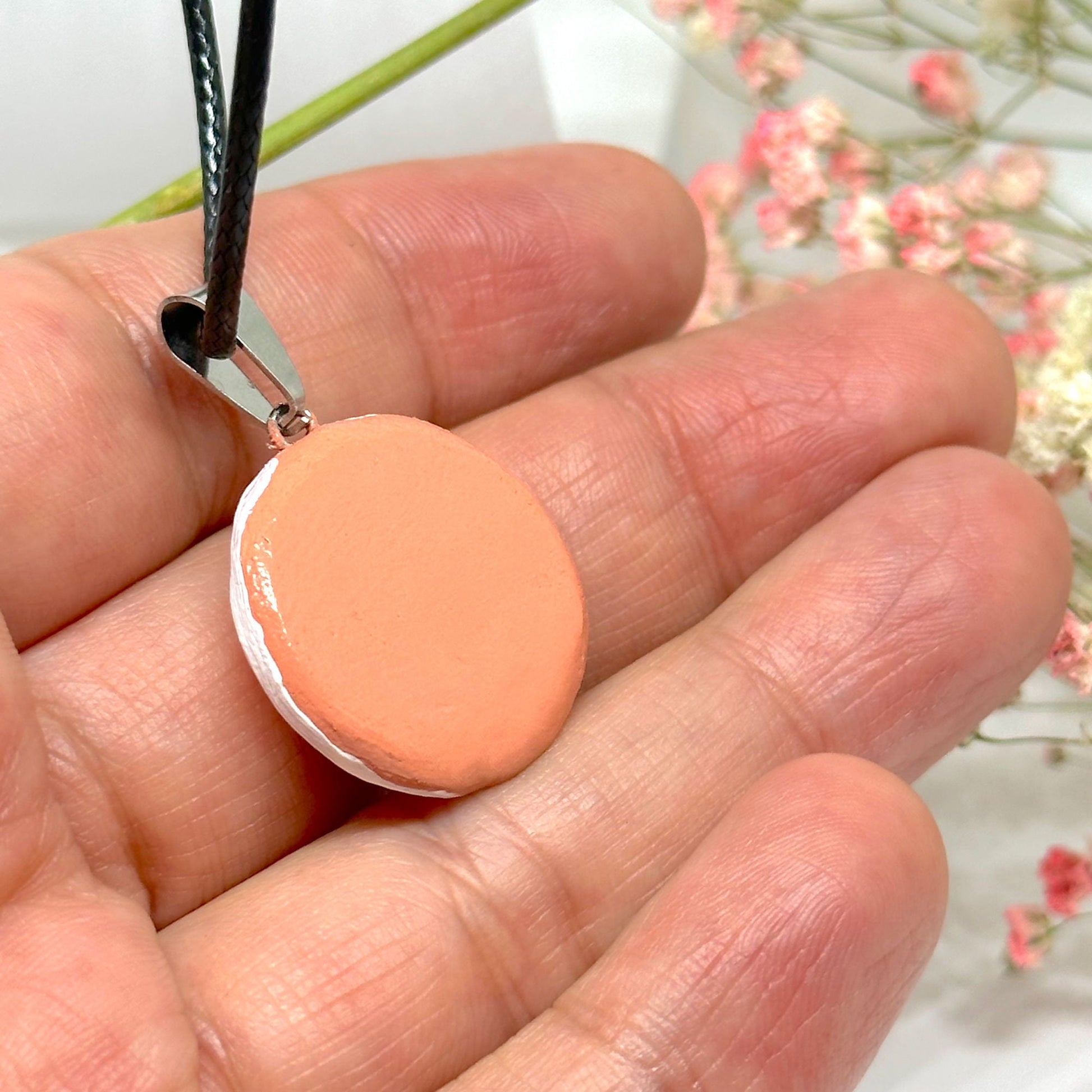 Sweet Bread Concha Necklace Charm Clay Jewelry Mexican Pan Dulce Conchita Dije Collar Women & Girls Gift Cute Original Fashion Sweet Sixteen