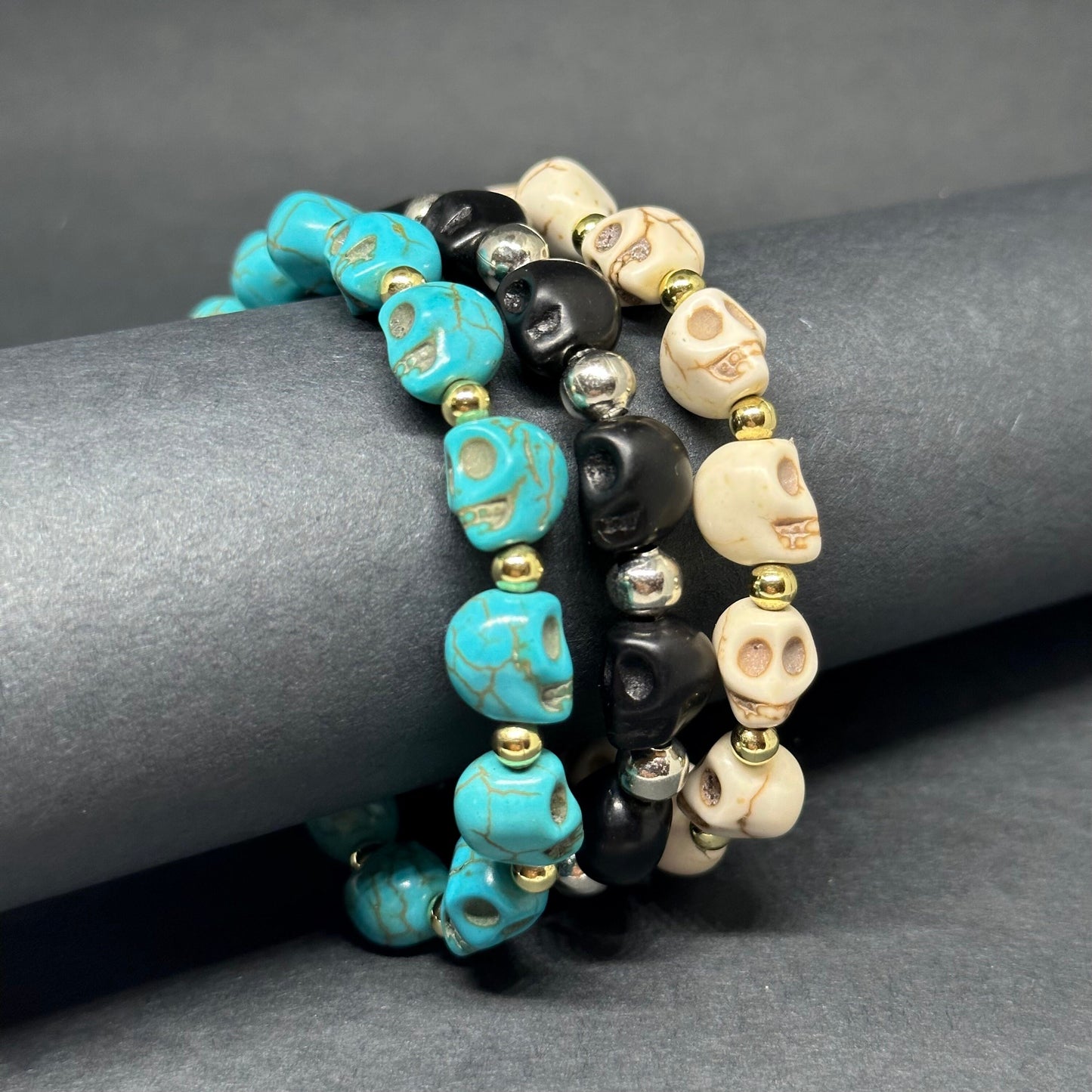Men's Skull Beaded Bracelet Bone Metallic Gold Tone Beads Adjustable Wristband Turquoise Natural Appearence Skeleton Punk Man Jewelry Unisex