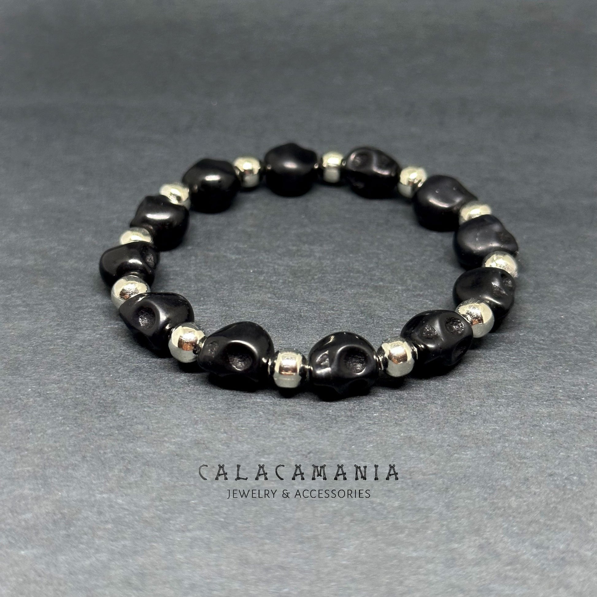 Black Skull Beaded Stretch Bracelet Men Wristband Skeleton Jewelry Man Skulls Stone Beads and Silver Metallic Round Beads Pulsera Calaveras