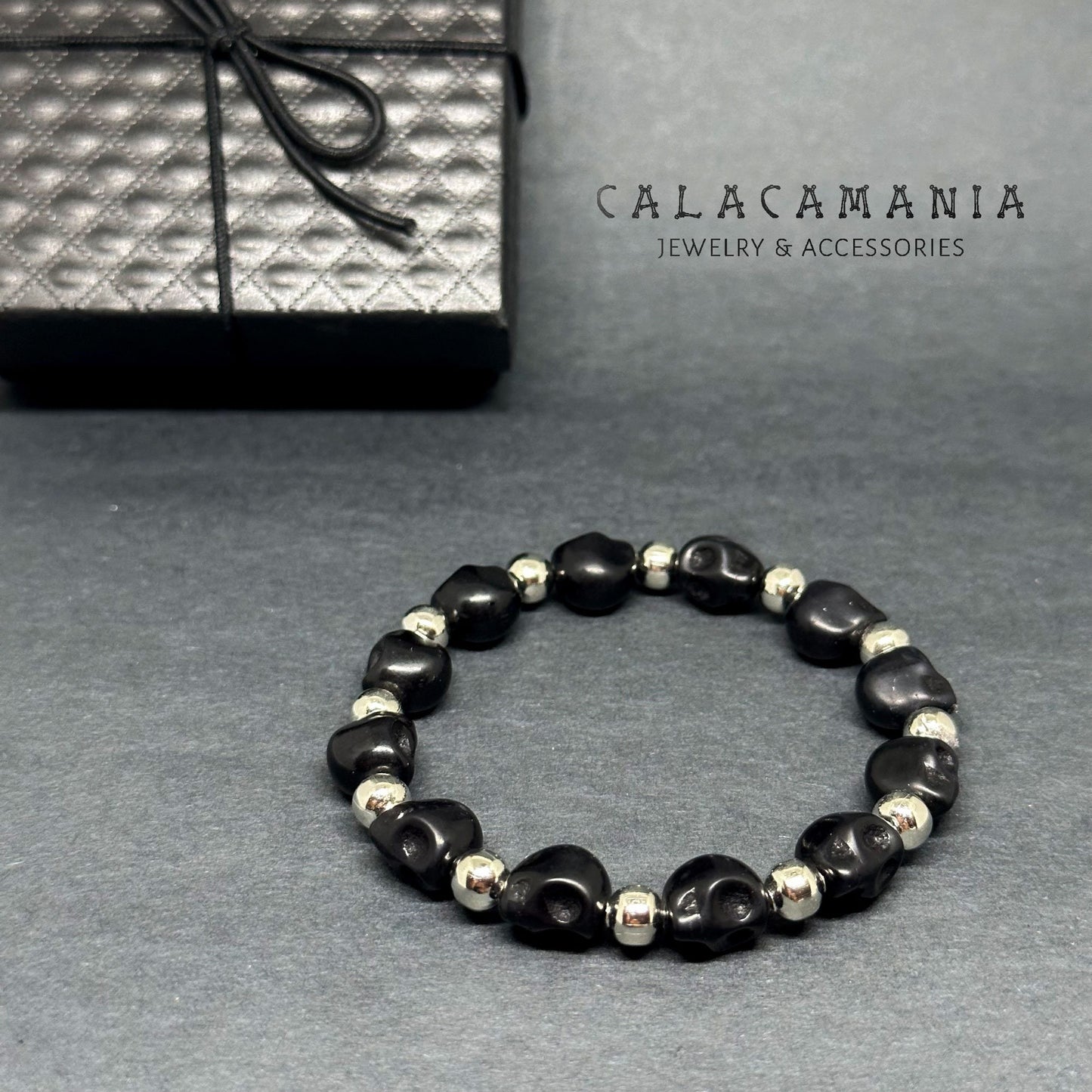 Black Skull Beaded Stretch Bracelet Men Wristband Skeleton Jewelry Man Skulls Stone Beads and Silver Metallic Round Beads Pulsera Calaveras