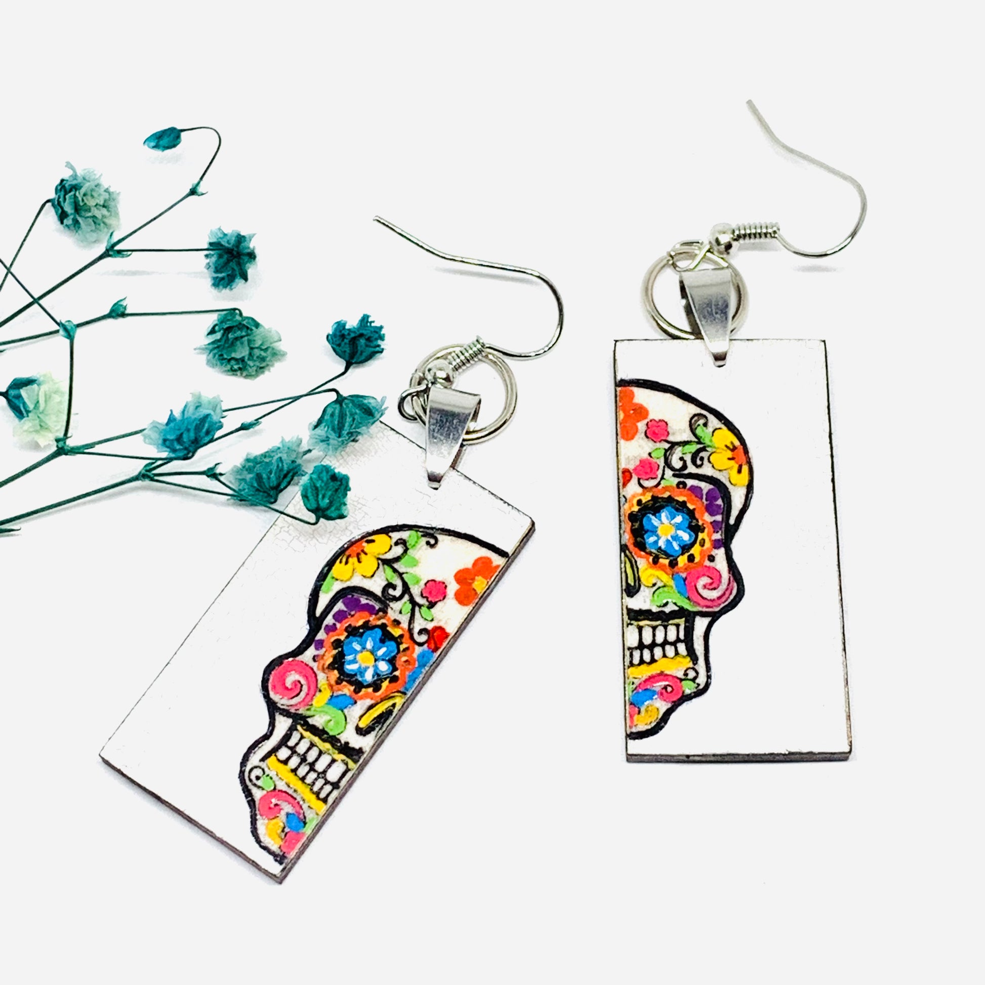Sugar Skull Earrings Mexican Day of the Dead Jewelry Hand Painted colorful Mexico Folk art to wear. Skull calavera aretes mujer. Joyeria mexicana. Frida Kahlo Wearable Art