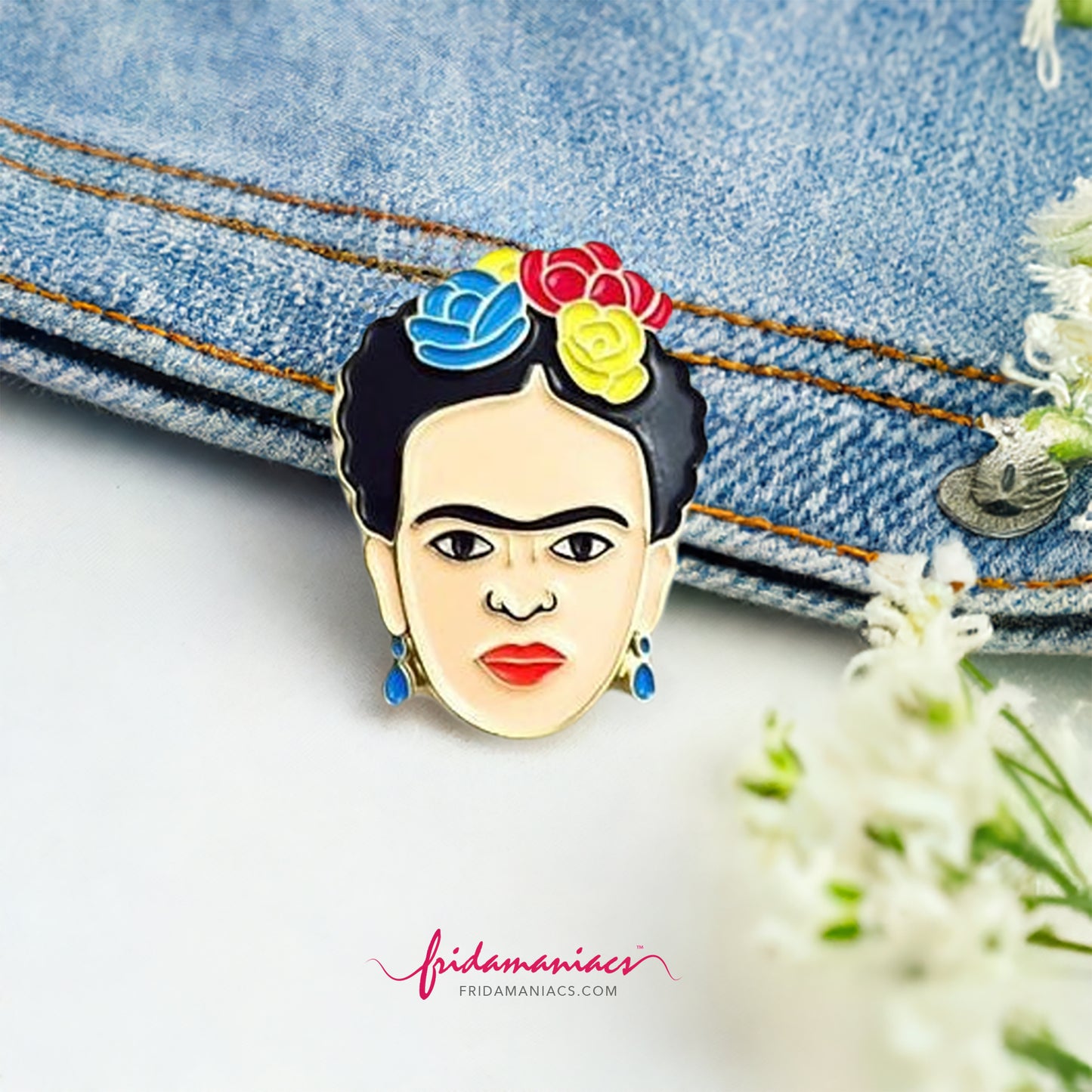 frida kahlo enamel pin with flowers. The best frida kahlo jewelry accessories for girls only at fridamaniacs.com