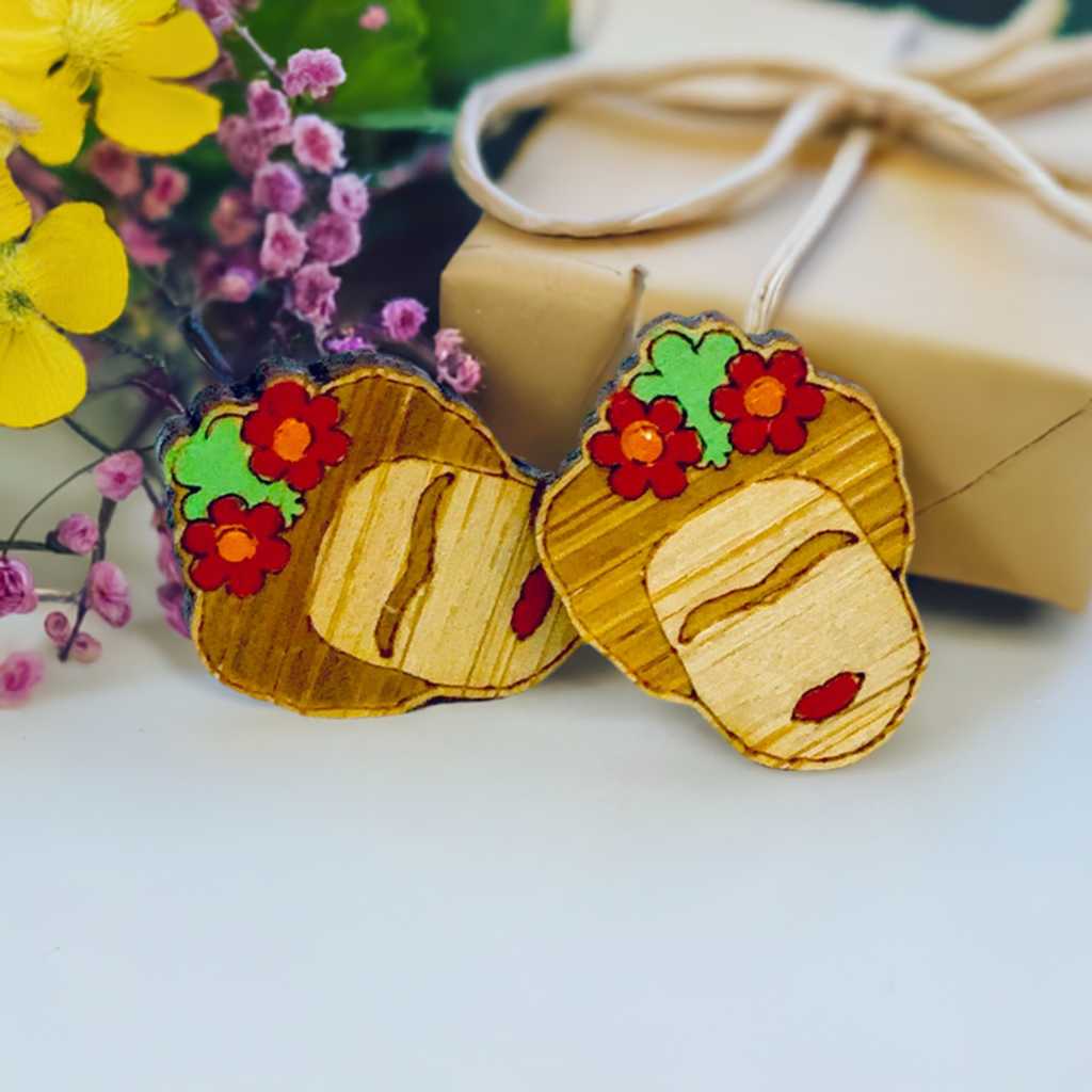 Mini Frida Kahlo bamboo handpainted floral earrings for girls and fridamaniacs, fridalovers, frida fans, fridamania gift idea.