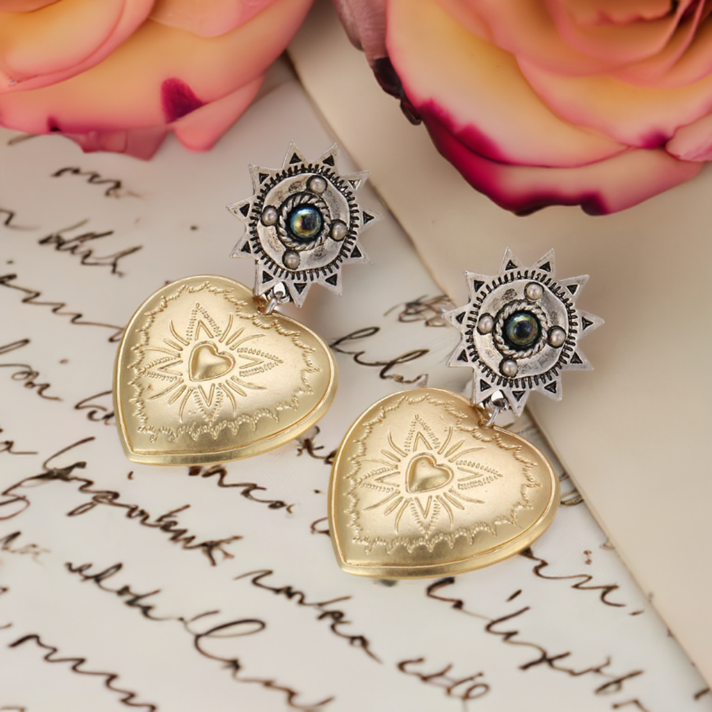 Antique gold tone carved heart earrings with rustic silver stars earrings. Mexican earrings. Mexican Jewelry. Mexicanias drop and dangle earrings for women inspired by Frida Kahlo