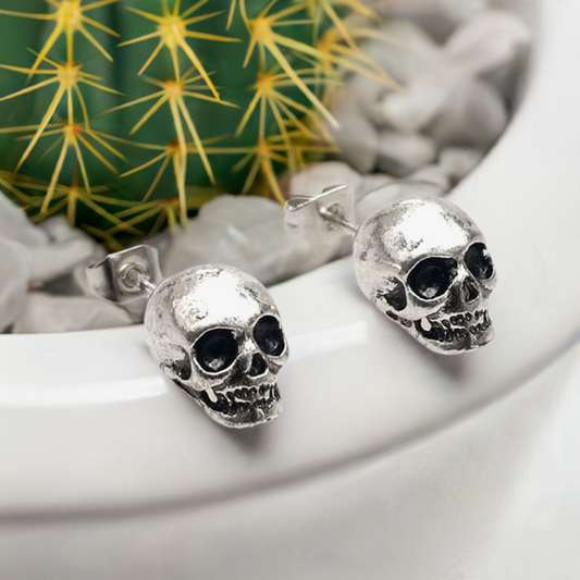 Unisex Mexican silver skull stud earrings . Antique  silver skull jewelry for guys. Rustic silver skull stud earrings Rock Punk Fashion for boys and girls. Mexican earrings. Mexico Mexican jewelry inspired by Frida Kahlo. Great gift idea.