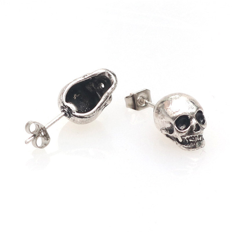 Mexican silver skull earrings. Mini Stud metallic skeleton. Day of the Dead jewelry. Dia de Muertos Mexico folk art. Aretes plata de calavera. Mini calaveritas. Mujer, Women, girls trendy fashion accessories