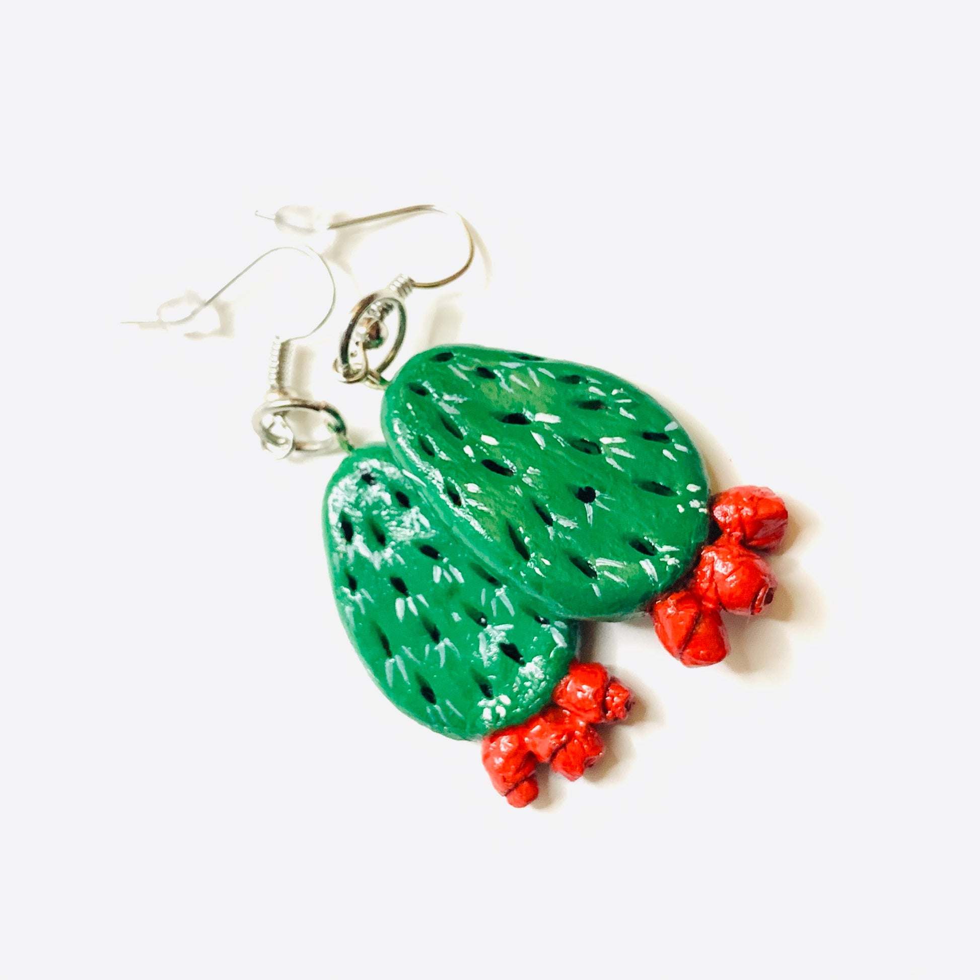 cactus earrings, clay cactus earrings, clay jewelry, mexican jewelry, mexico folk art, nopal aretes, carved handmade jewelry