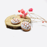 Concha Earrings (Conchitas Clay Earrings): Handmade hand painted natural clay drop and dangle concha earrings (sweet bread) food jewelry. Mexican earrings inspired by Frida Kahlo for fridamaniacs and fridalovers. Lovely girl's birthday sweet sixteen gift idea