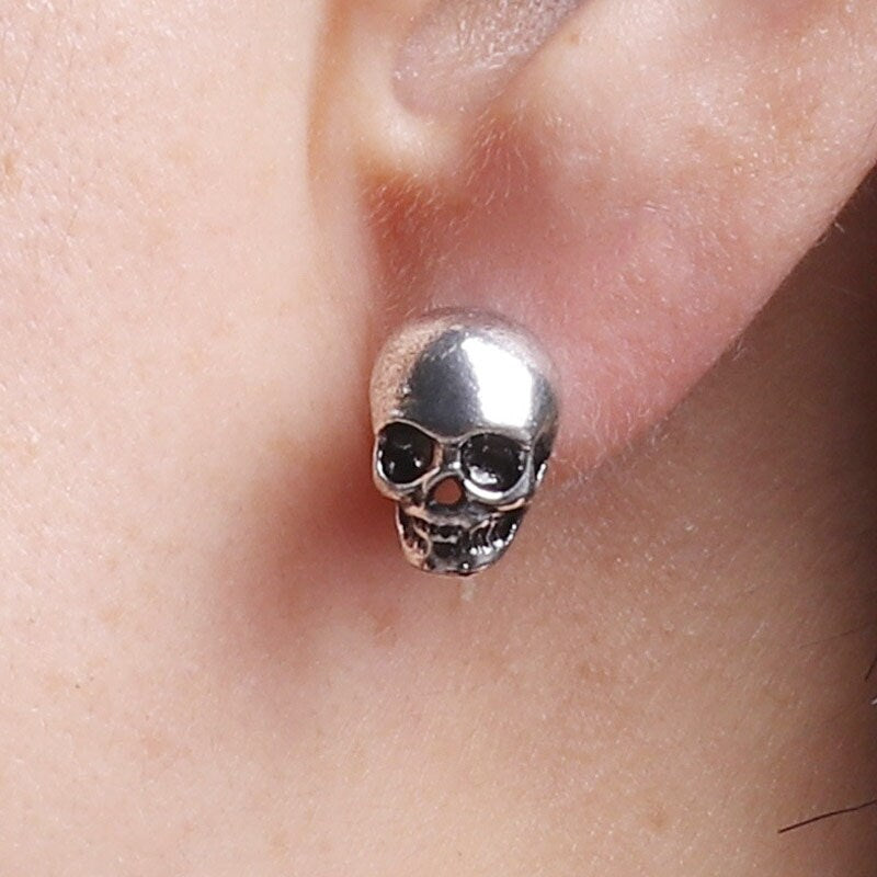 Antique Silver Stud Skull Earrings for Women and Men Dark Gothic Fashion Style Halloween Day of the Dead Original Gift Calavera Aretes Mujer