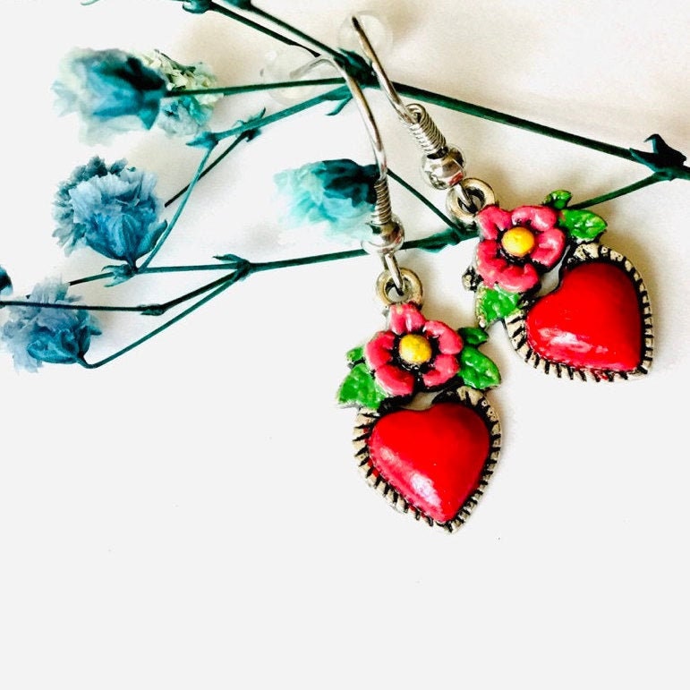 Frida Earrings, Heart Earrings, Hand Painted Heart Earrings, Silver HandPainted Heart Earrings, Mexican Jewelry, Corazon Aretes, Heart Charm