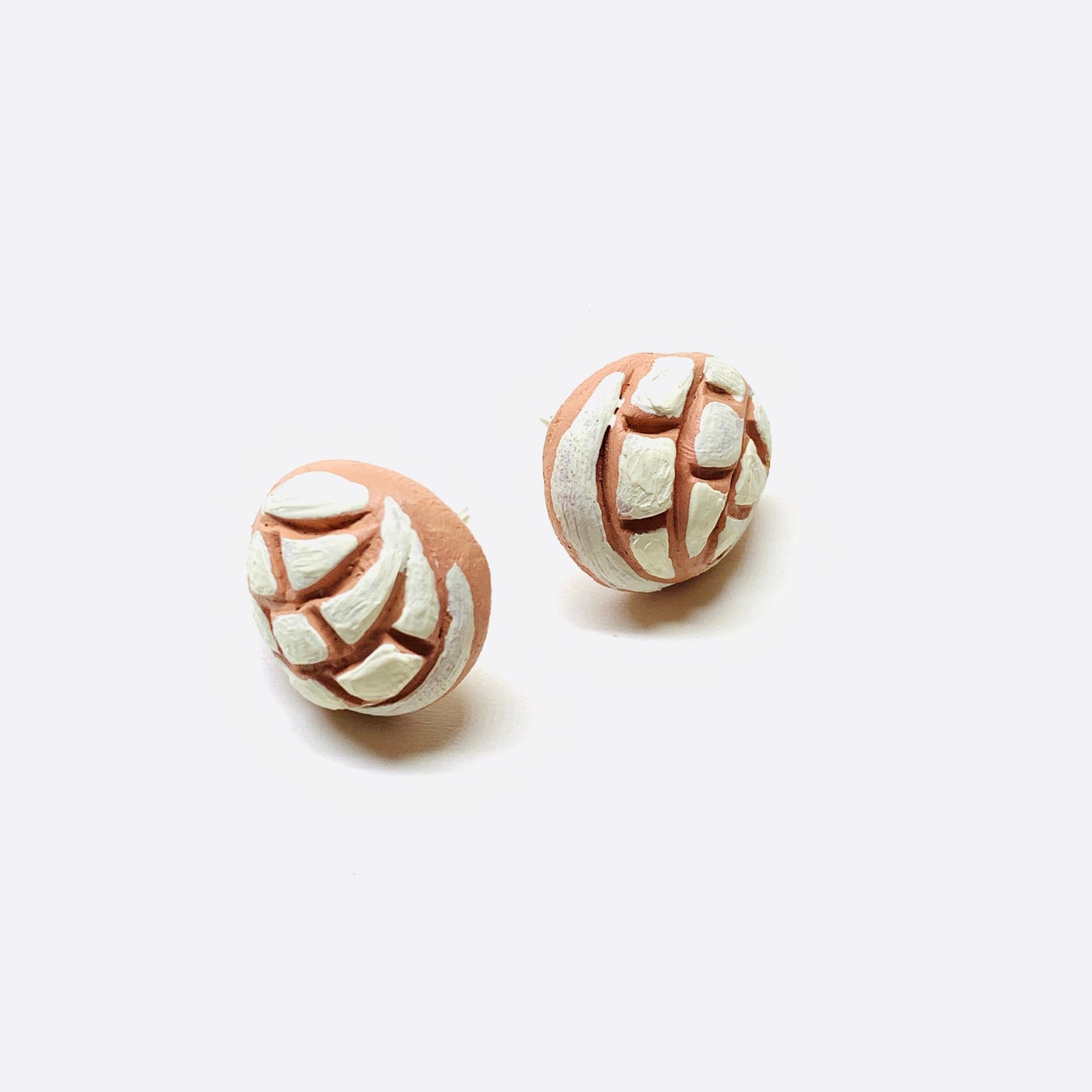 Pretty Mini Stud Concha Earrings Clay Jewelry Mexico Folk Art to Wear Lovingly Crafted Comfy Gift Girls Women Fashion Claywelry Aretes Mujer