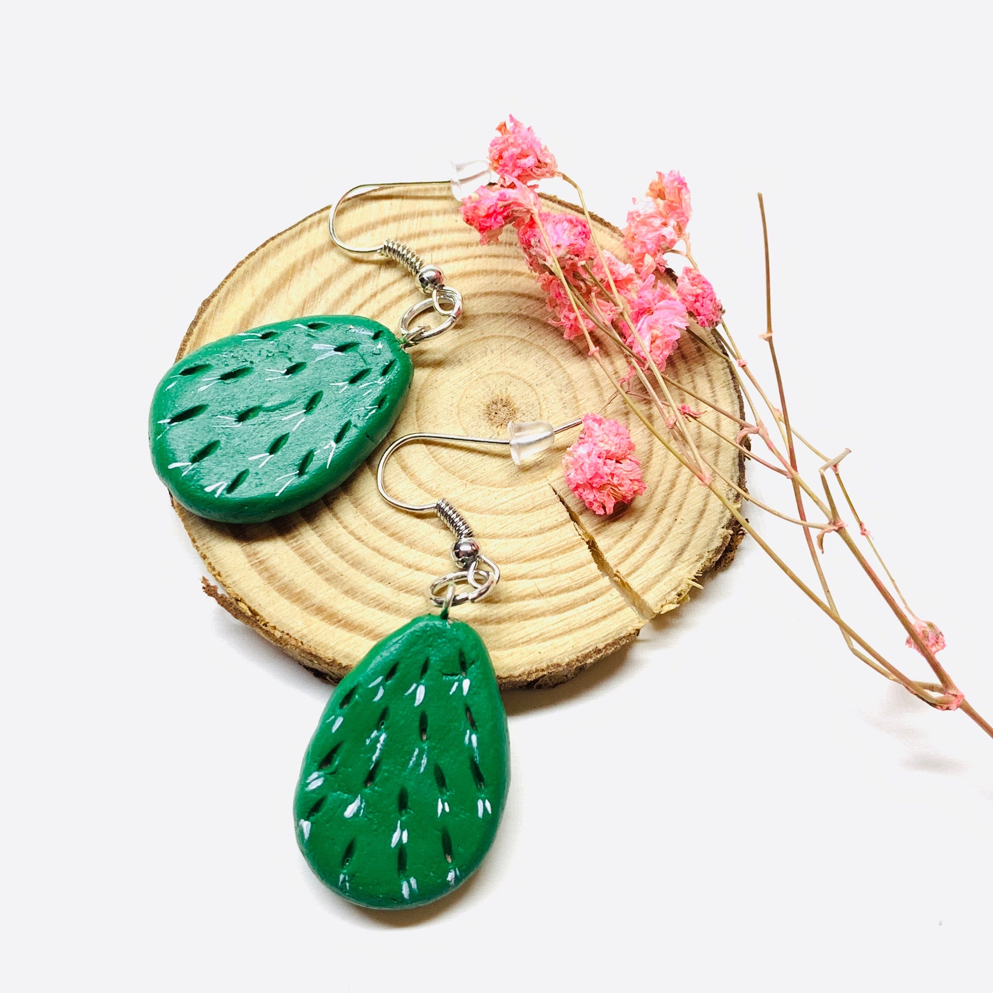 Ethnic Green Cactus Clay Earrings Mexican Folk Art Hand Painted Food Jewelry Nopales Aretes Mexico Artisan Wearable Art Women Girl's Fashion