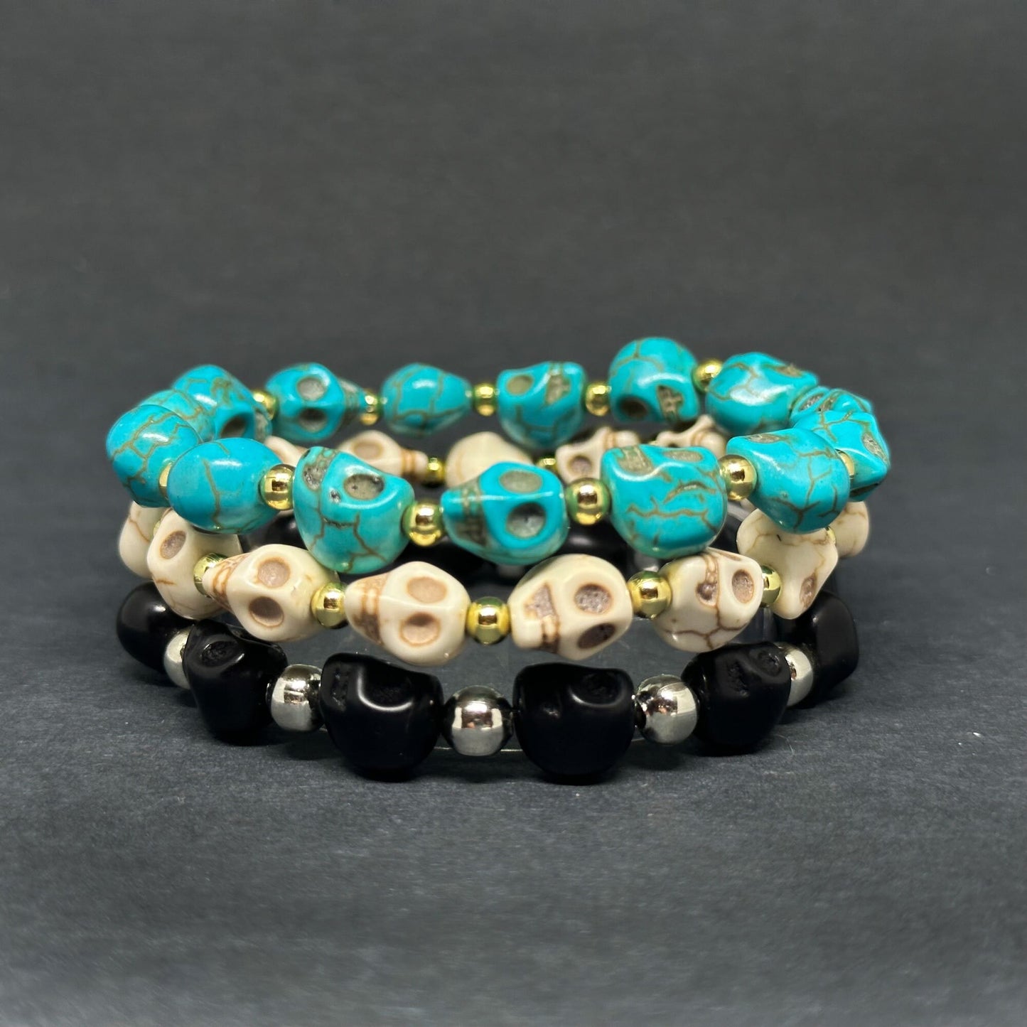 Beaded Skull Bracelet Set Stacked - Multilayered Unisex Wristband Skull and Metallic Silver Gold Round Beads Skull Jewelry Fashion Calaveras
