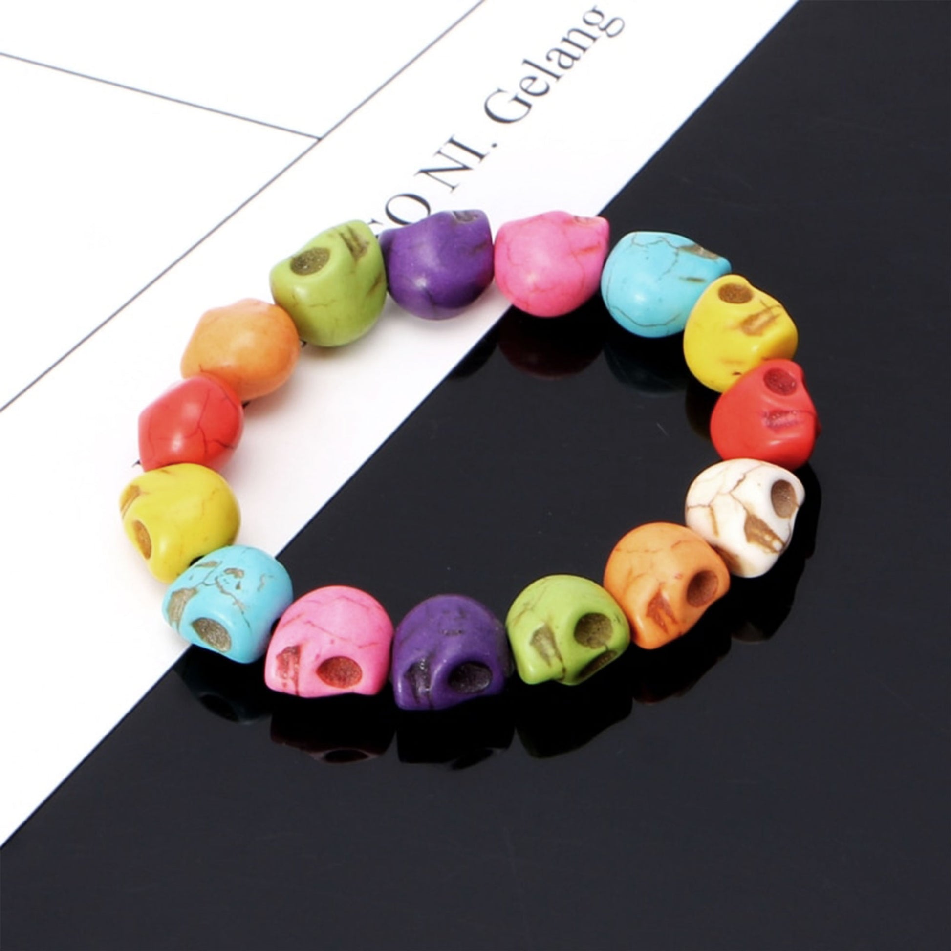 skull bracelet with colorful stone beads for Girls. Trendy Day of the Dead Mexican Jewelry. Brazalete de calaveras Dia de Muertos joyeria mexicana para mujer. Fridamaniacs Frida Inspired wristband accessory